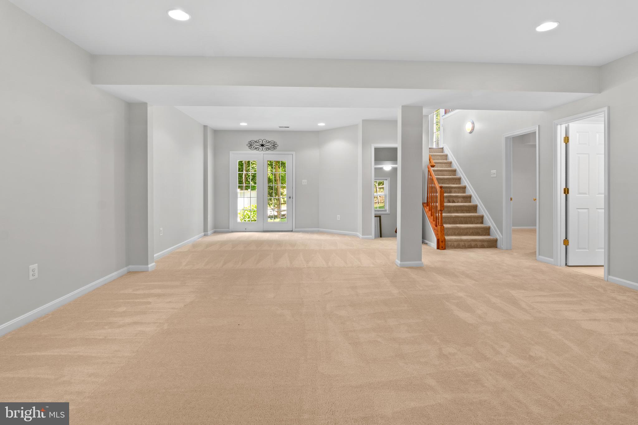 RIDGEVILLE HEIGHTS - Residential