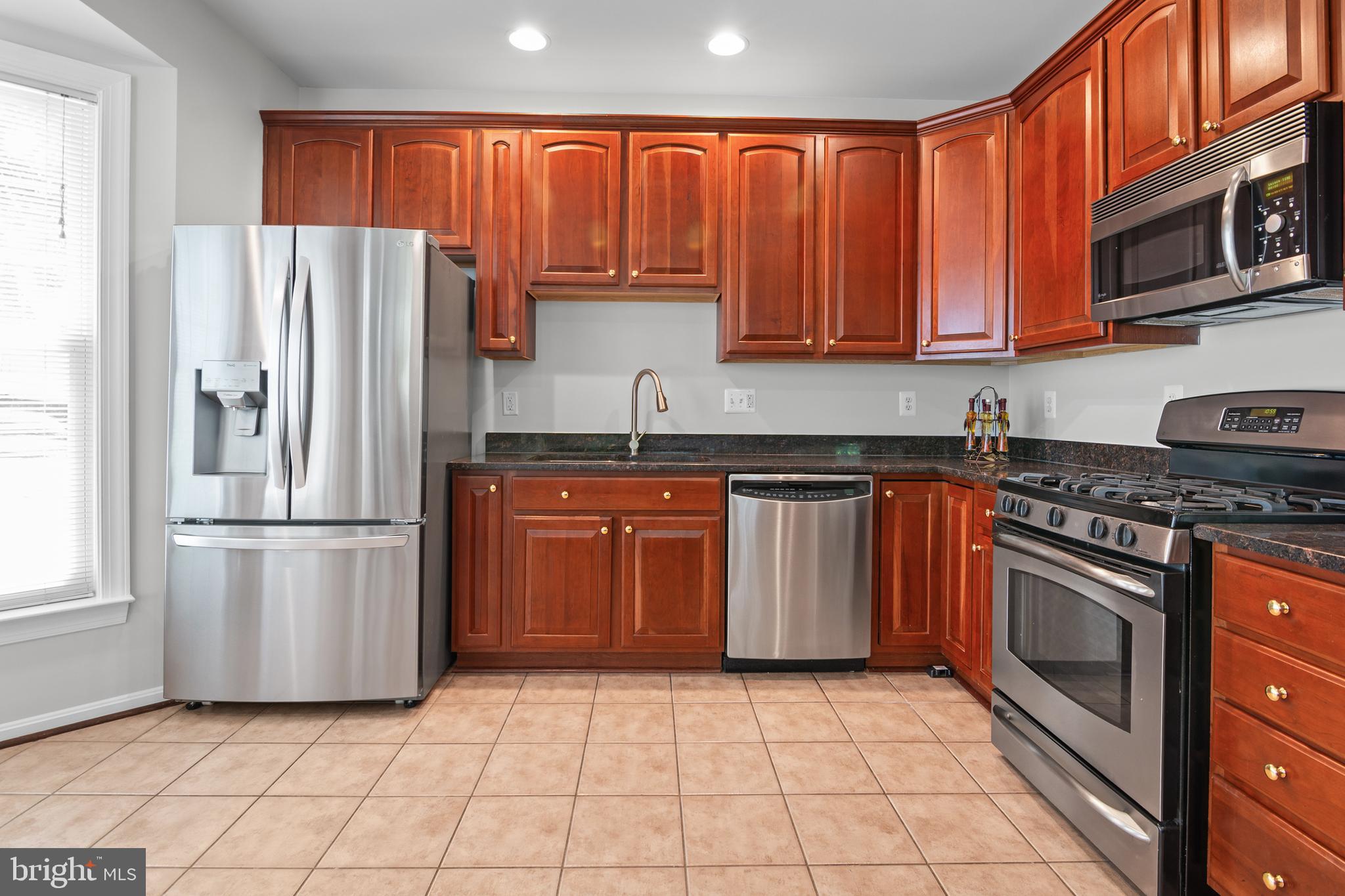 RIDGEVILLE HEIGHTS - Residential