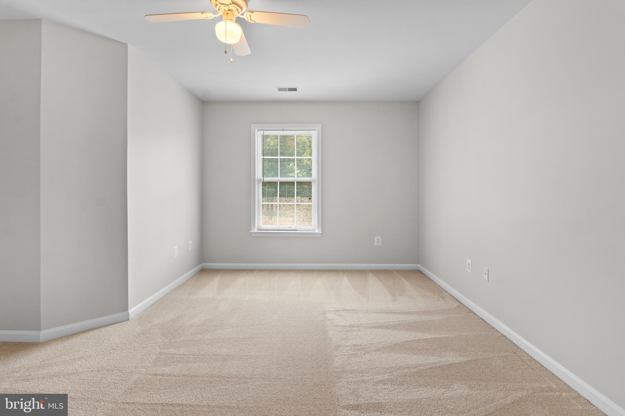 RIDGEVILLE HEIGHTS - Residential