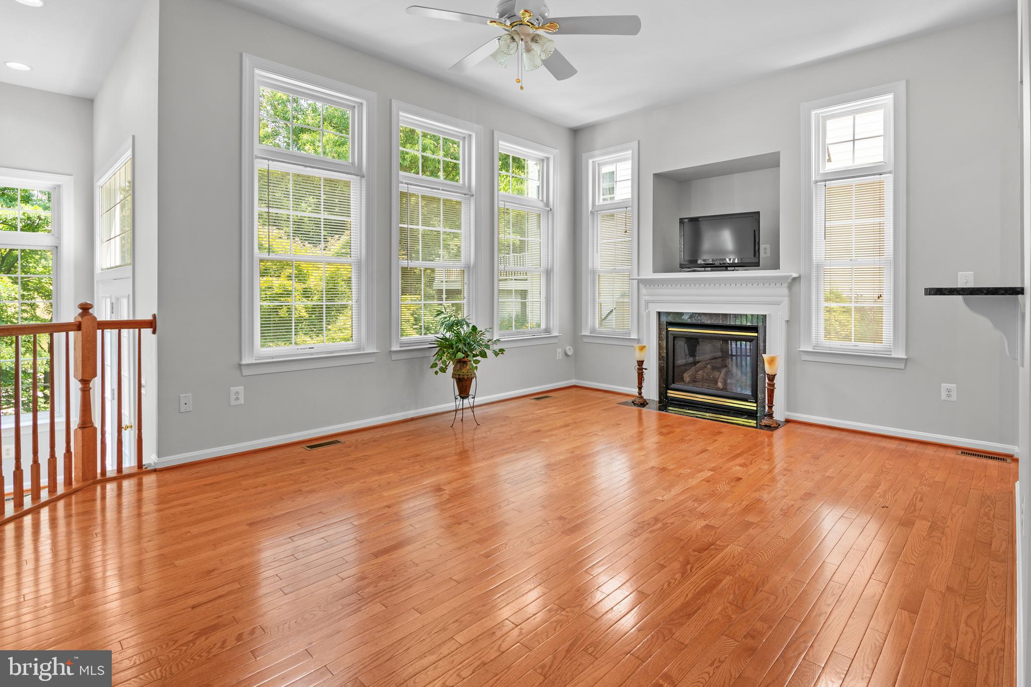 RIDGEVILLE HEIGHTS - Residential