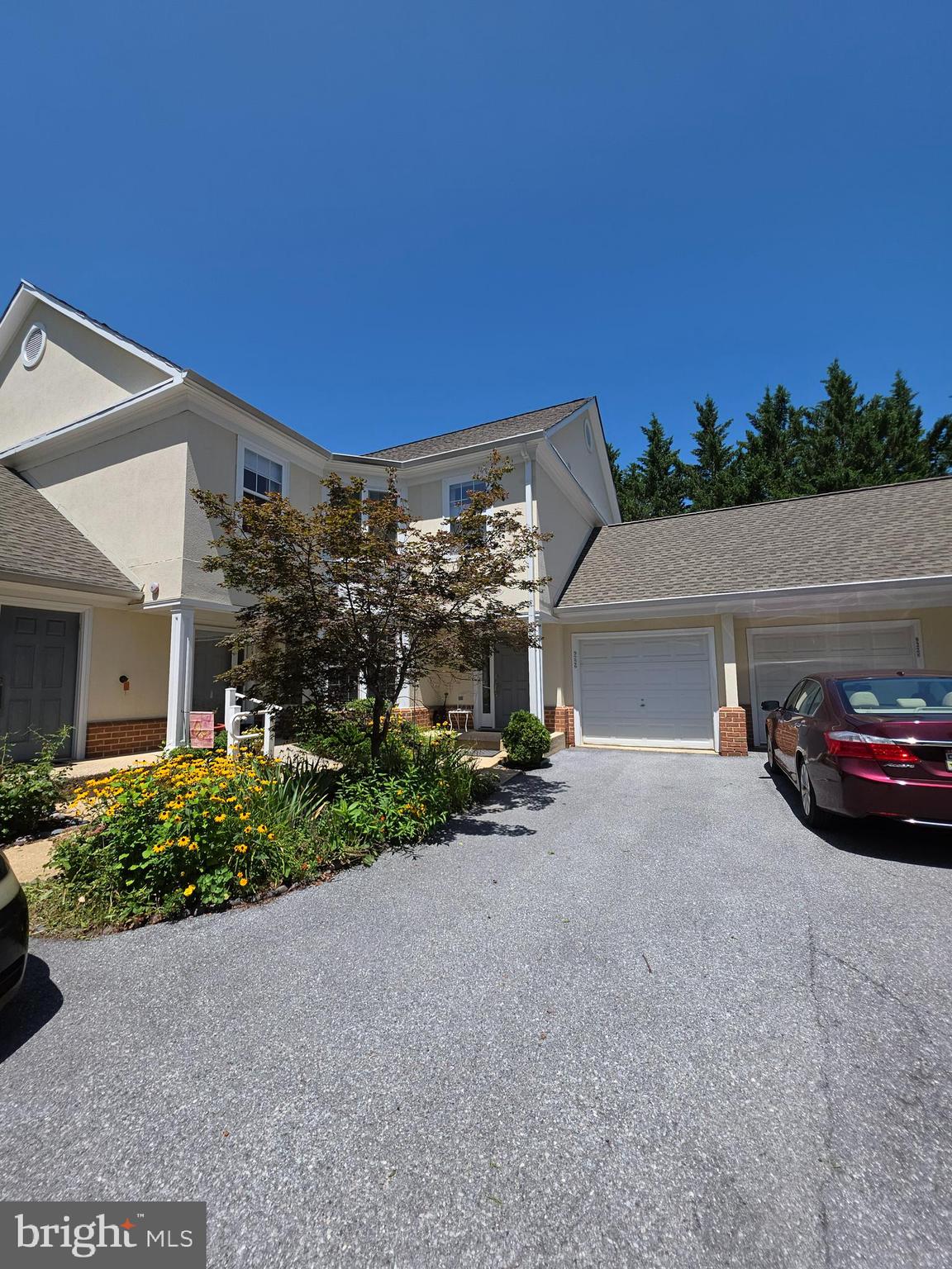 Considerably updated and loved Grey Rock unit available now for the first time in nearly 17 years. Gorgeous updated kitchen with granite countertops and stylish appliances. Unit is bright, spacious, and airy, and creates a wonderful environment for thriving. Large owner's suite with full bath. 2 Bedrooms, 2 full bath, and a den. Baths are updated with high end materials. Flow of the unit is fantastic. 1 car garage plus parking pad. Great, convenient location, near to shopping, entertainment, and travel (I795,I 95,I 695,I 83). Owner is sad to leave, but it's time for her next chapter, and the next chapter is yours. Come see it today!