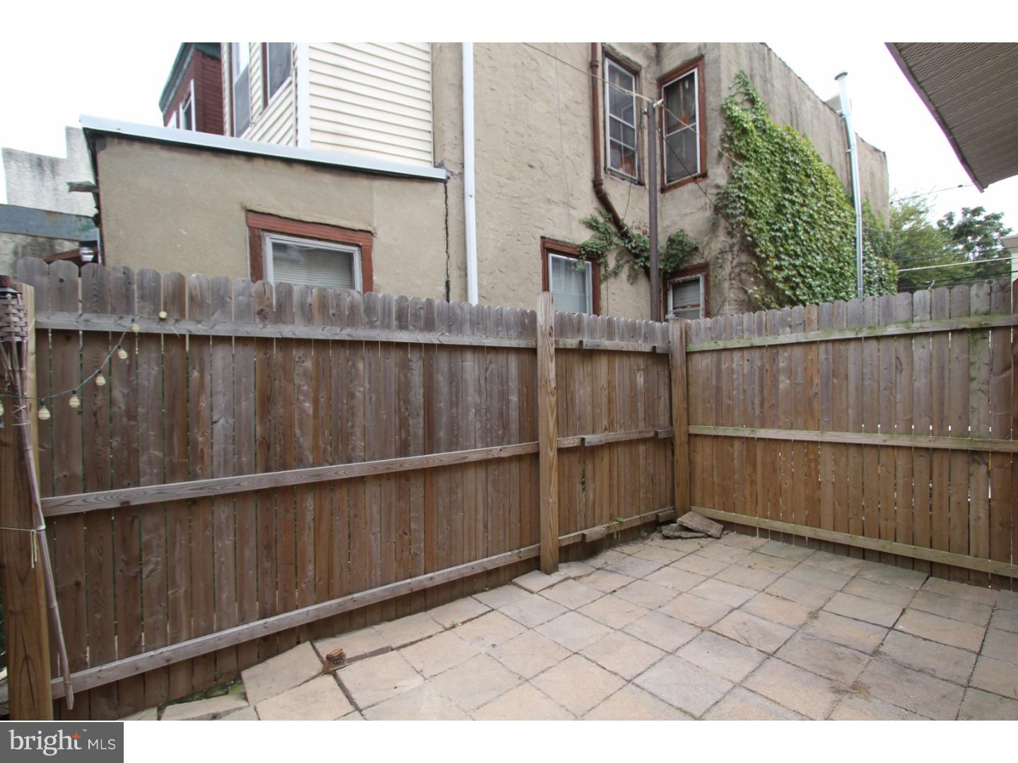 PORT RICHMOND - Residential