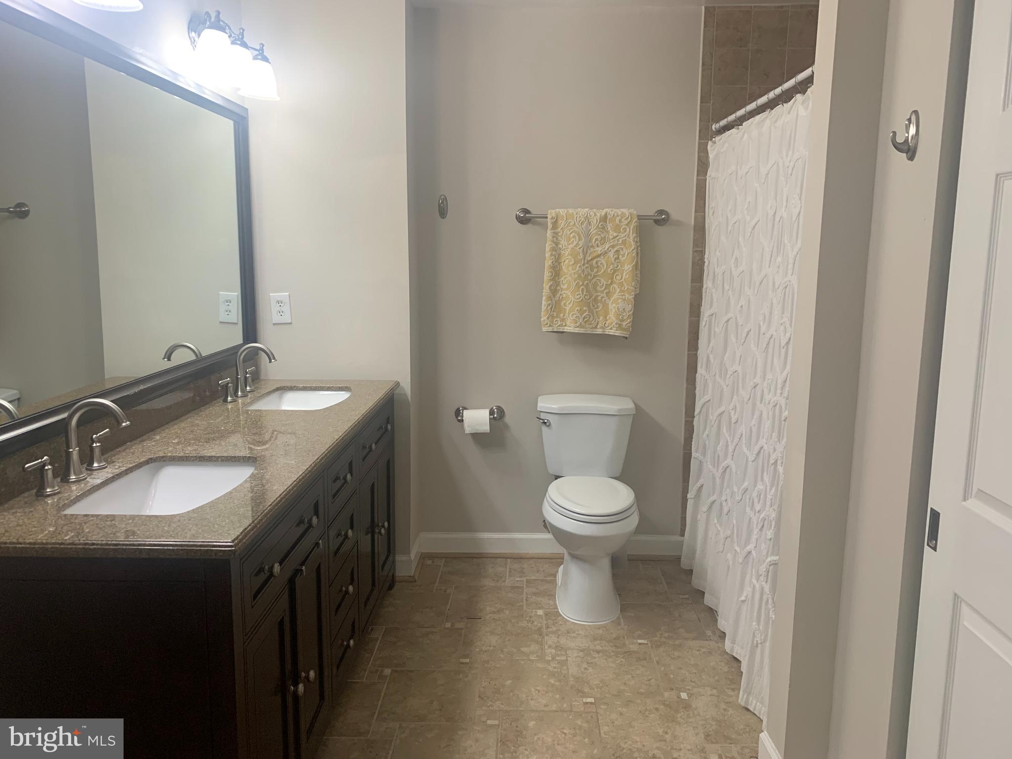 RESTON - Residential Lease