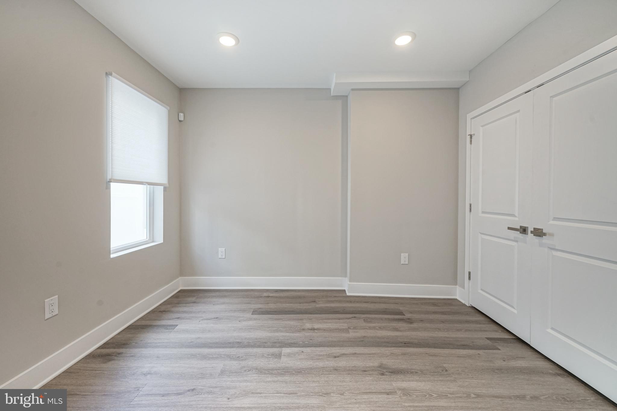 POINT BREEZE - Residential Lease