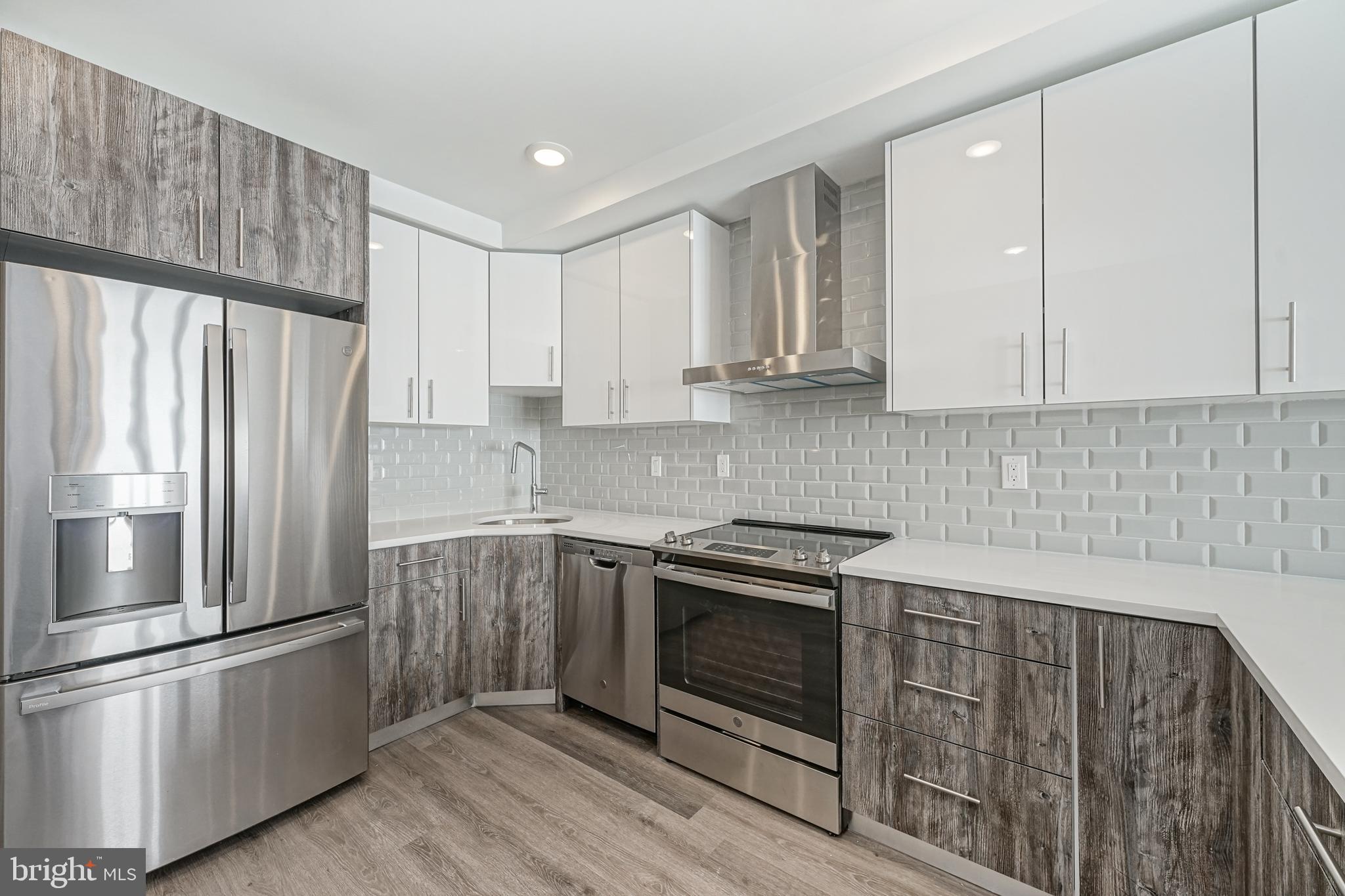 POINT BREEZE - Residential Lease