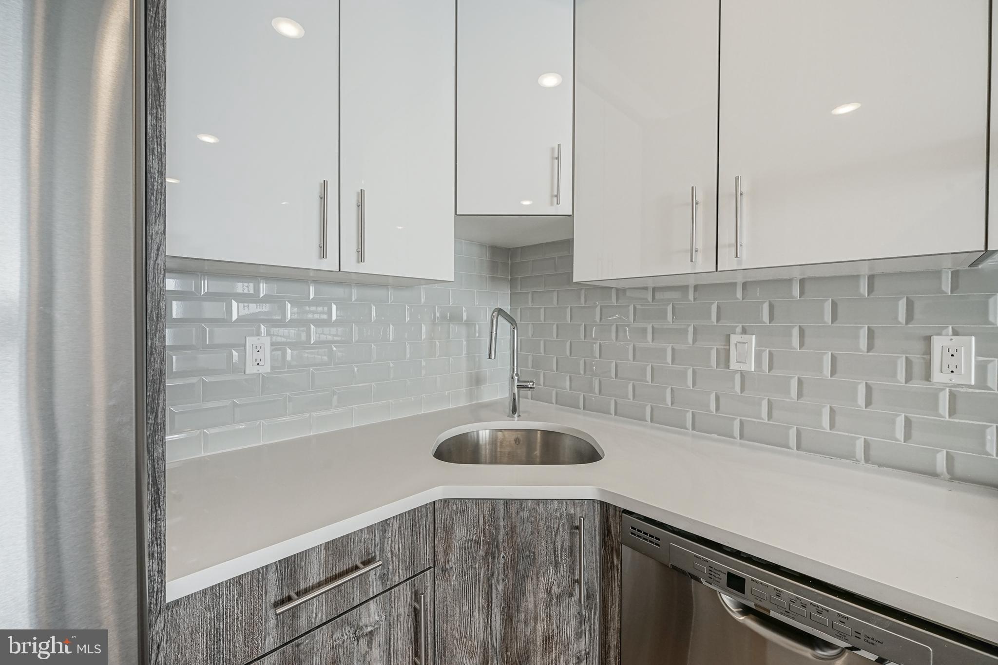 POINT BREEZE - Residential Lease