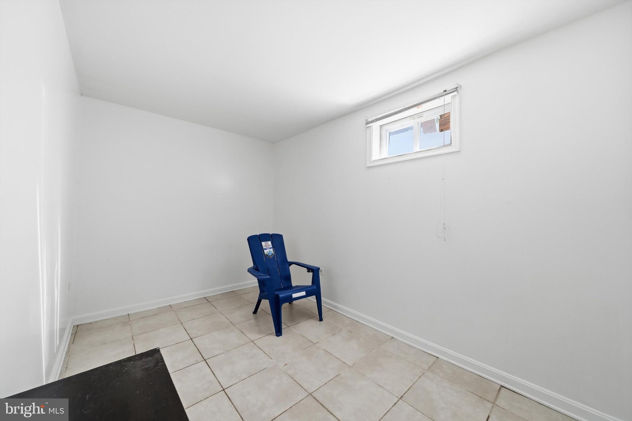 LIVINGSTON OAKS - Residential