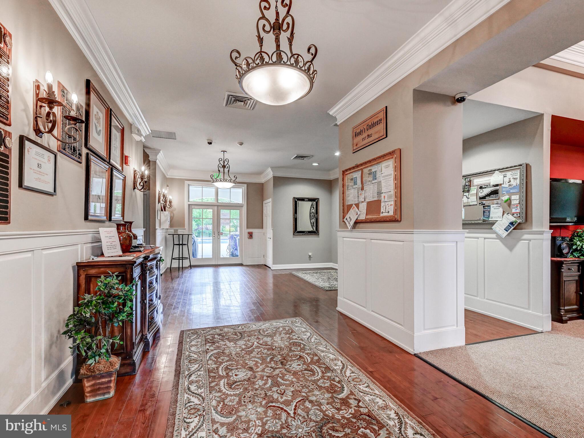 ELLICOTT MEADOWS - Residential