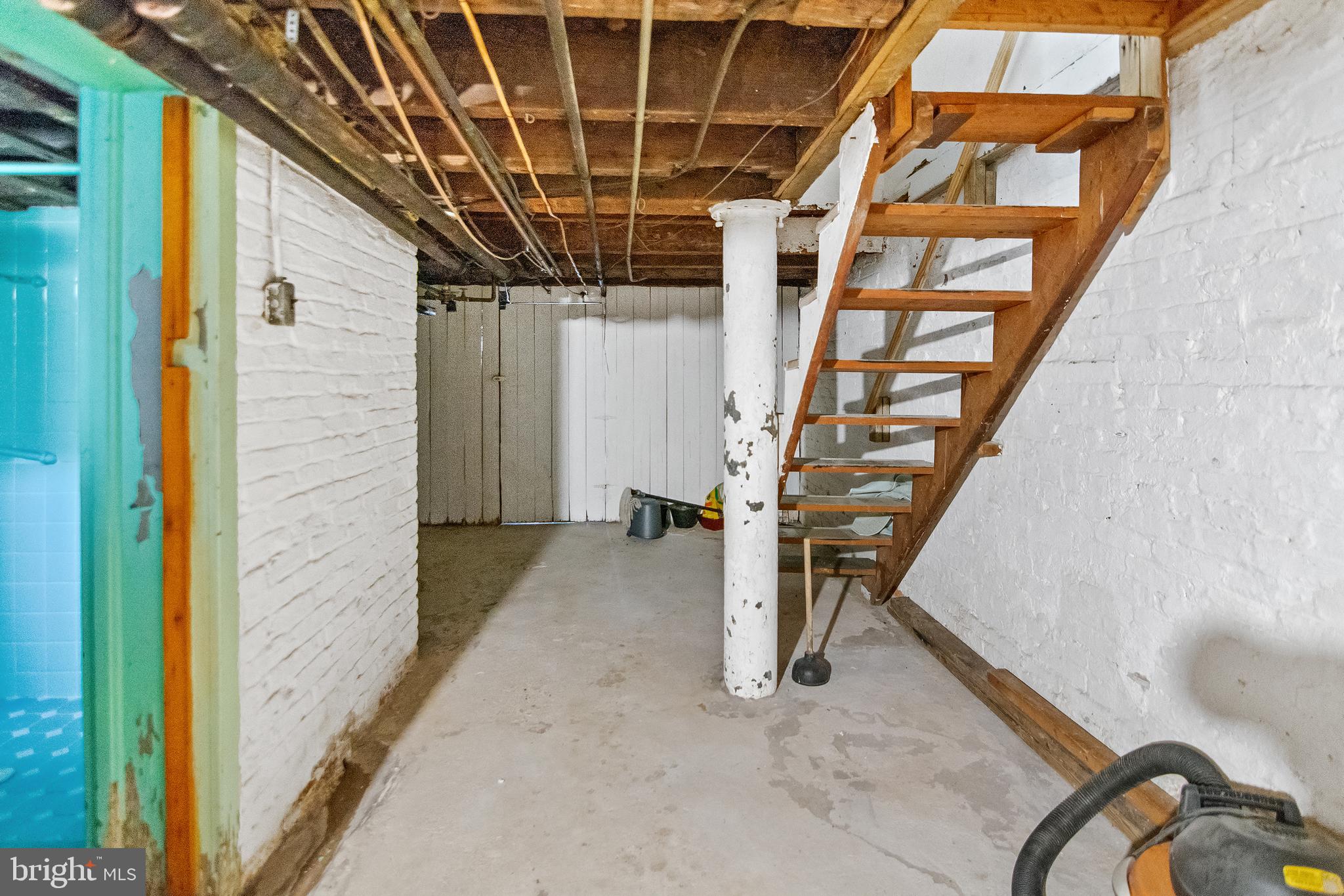 HIGHLANDTOWN - Residential