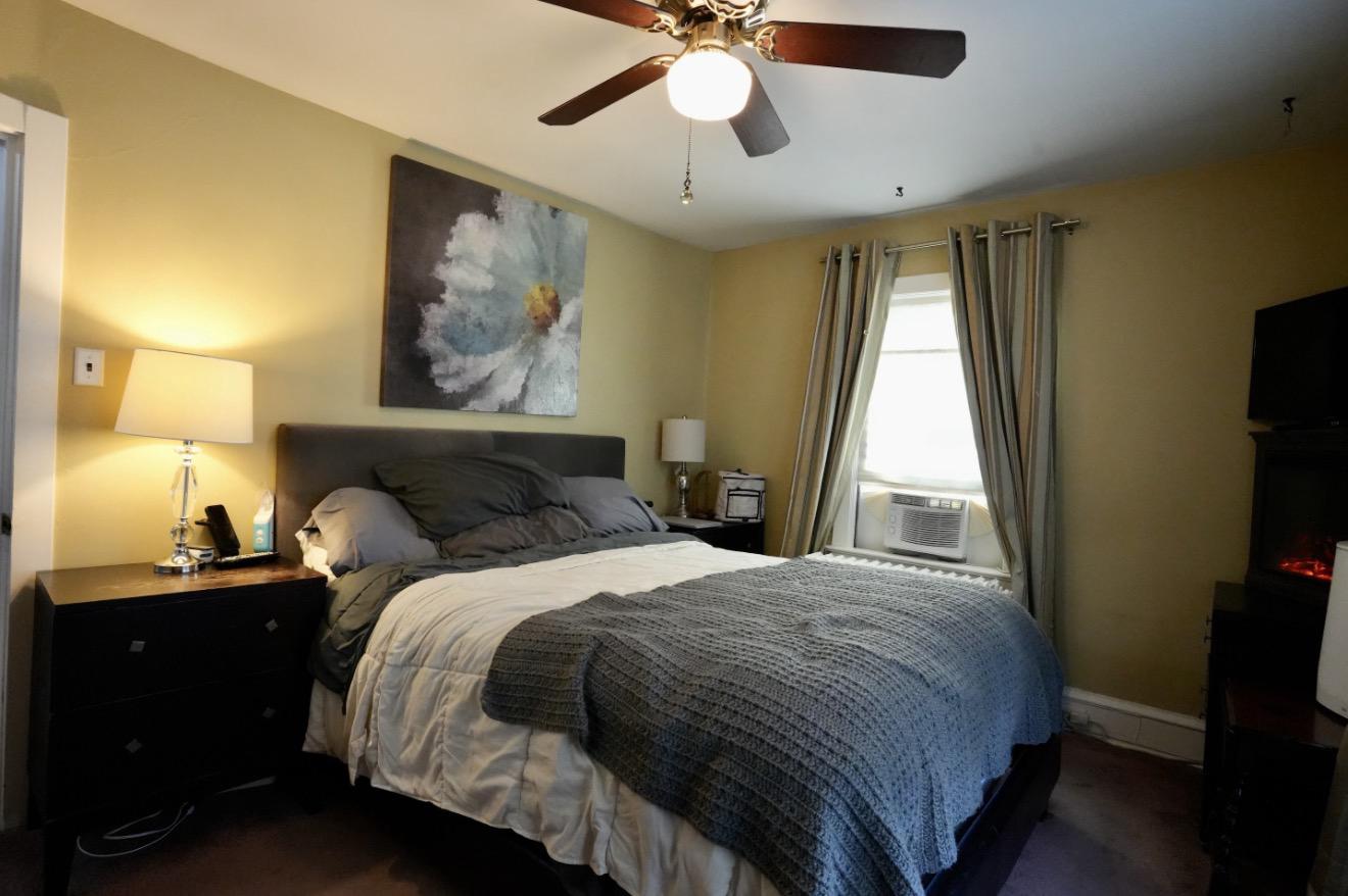 OAKMONT - Residential