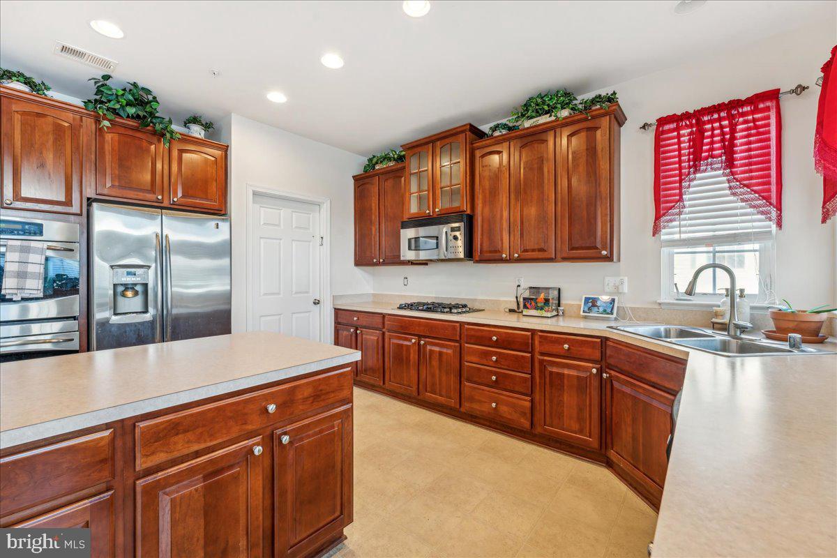 WOODBURN ESTATES - Residential