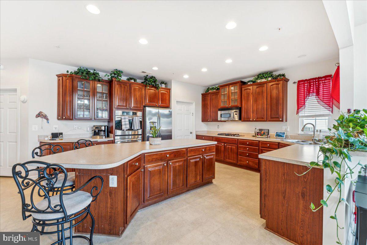 WOODBURN ESTATES - Residential