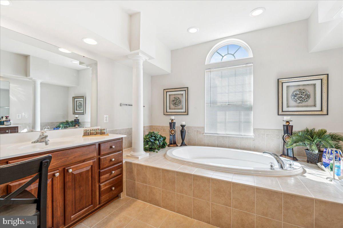 WOODBURN ESTATES - Residential