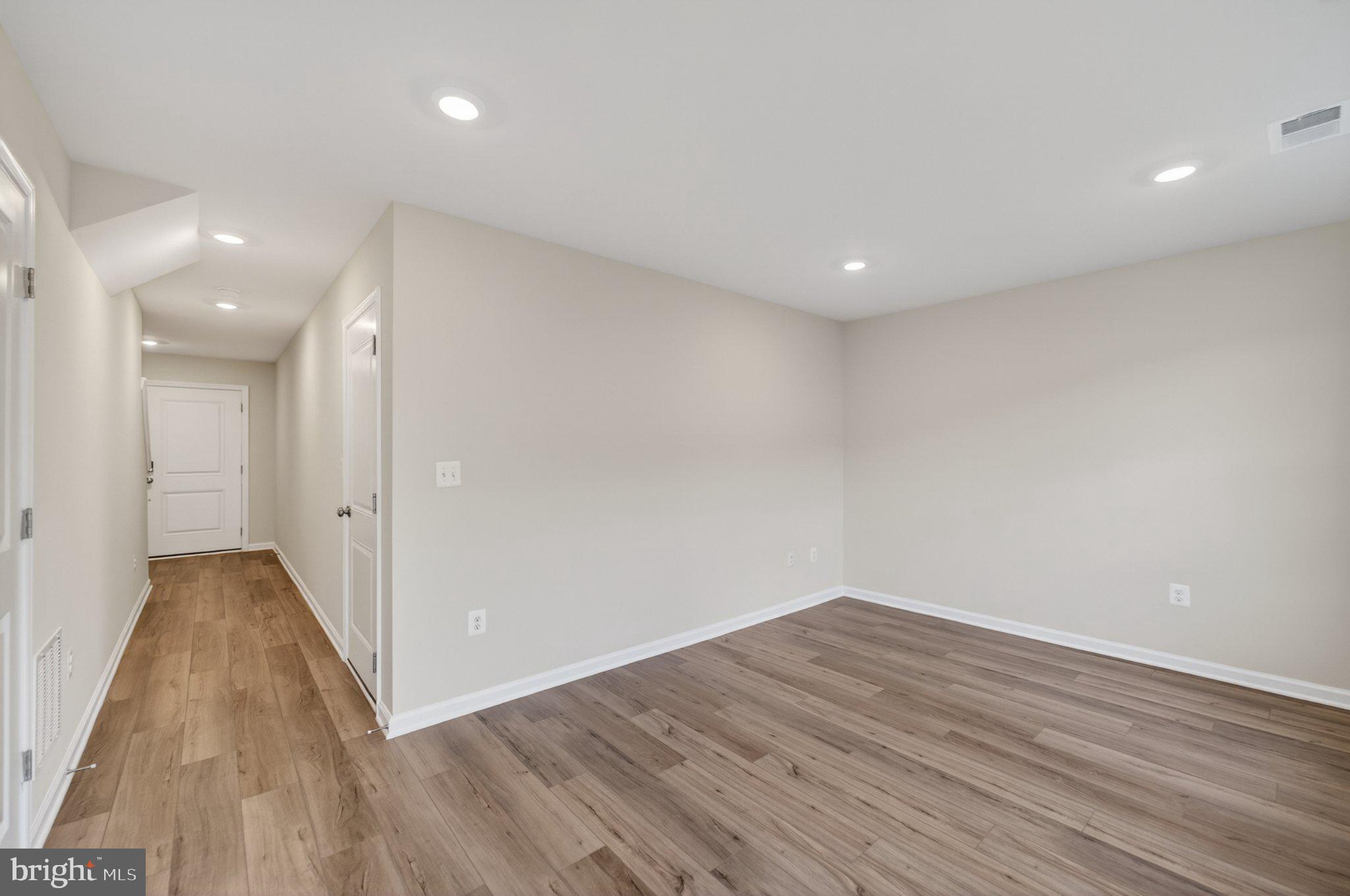 THE GALLERY - Residential Lease