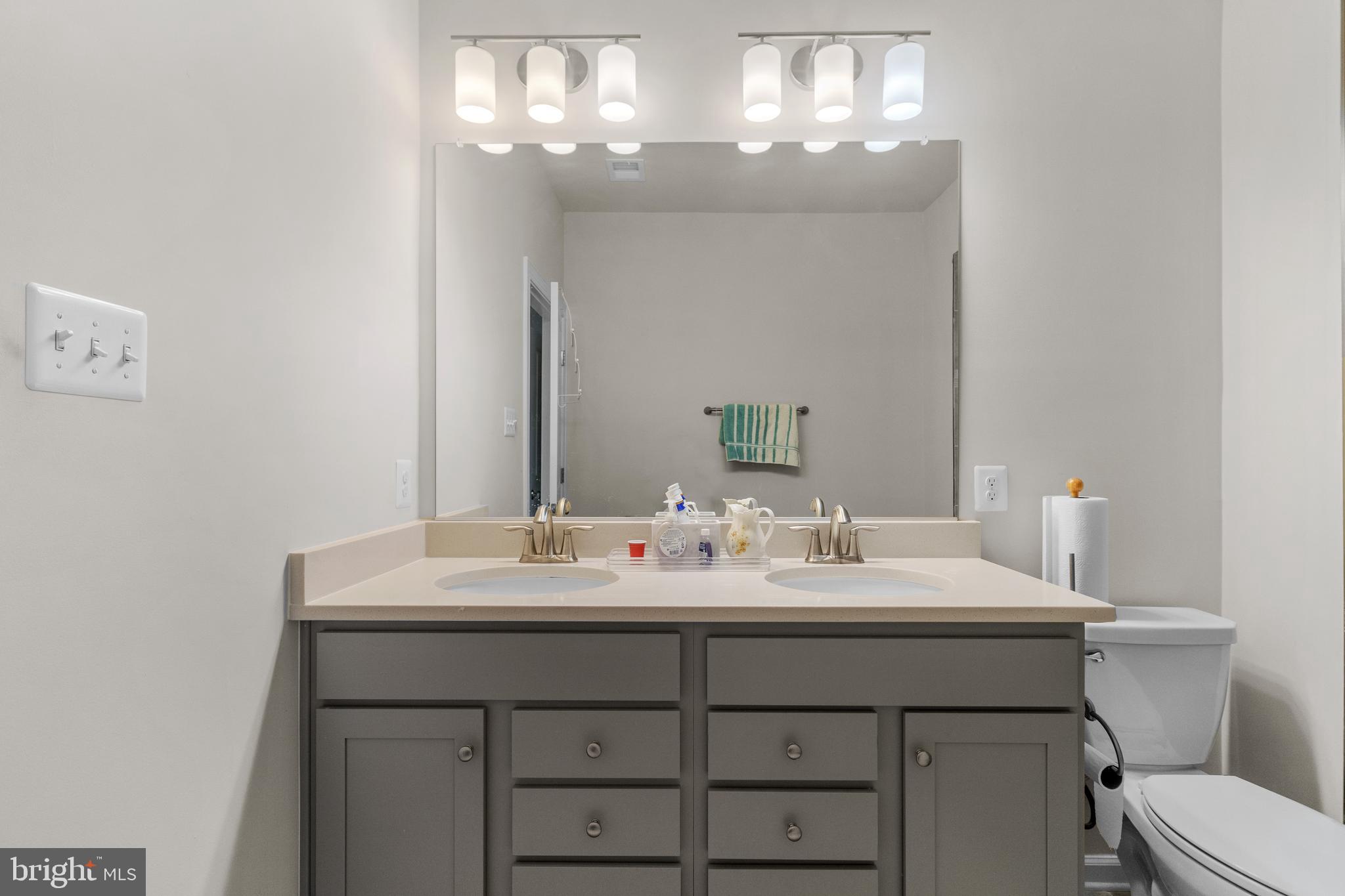 BEECHFIELD MANORS - Residential