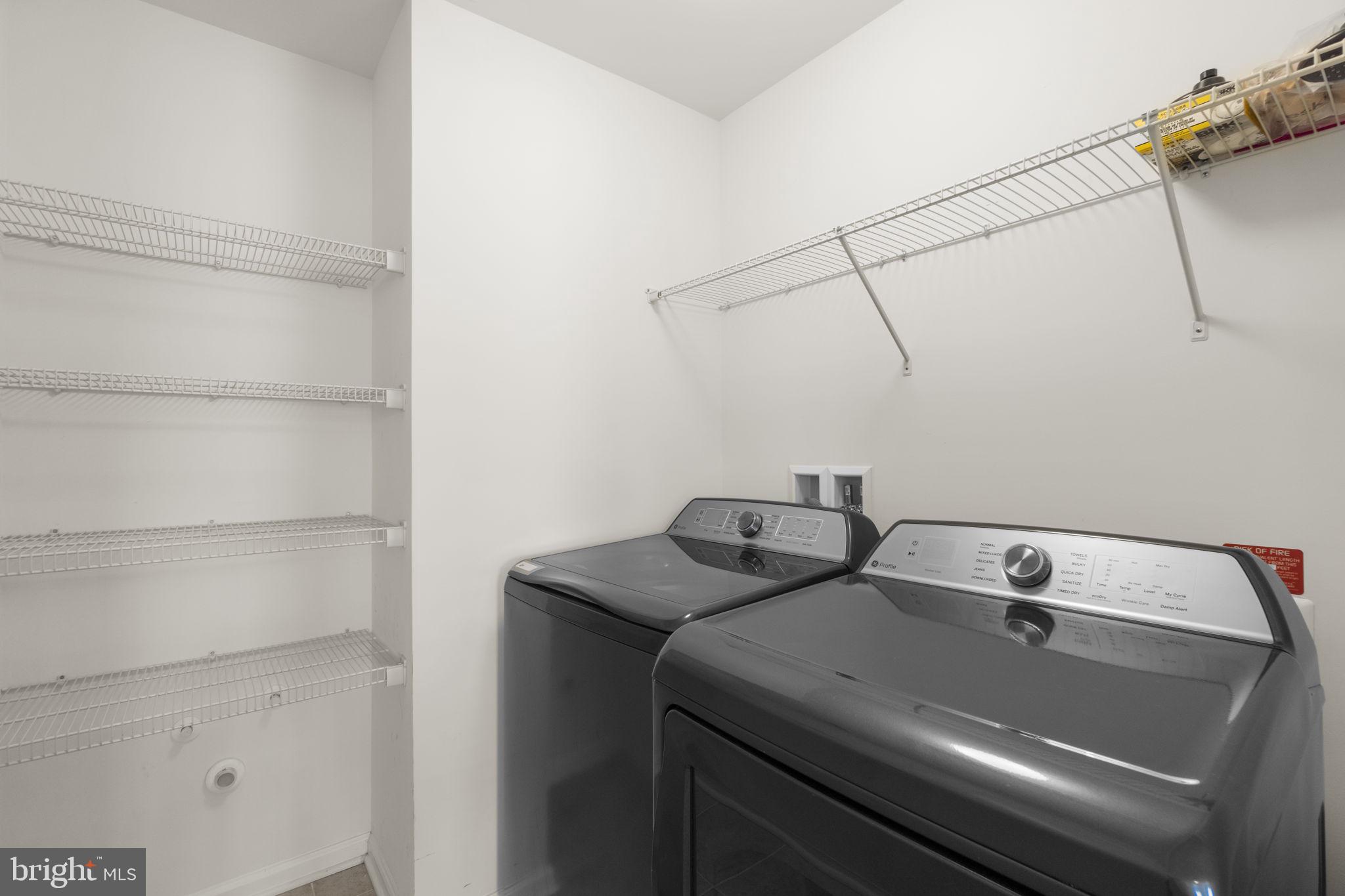 CHELSEA KNOLLS - Residential