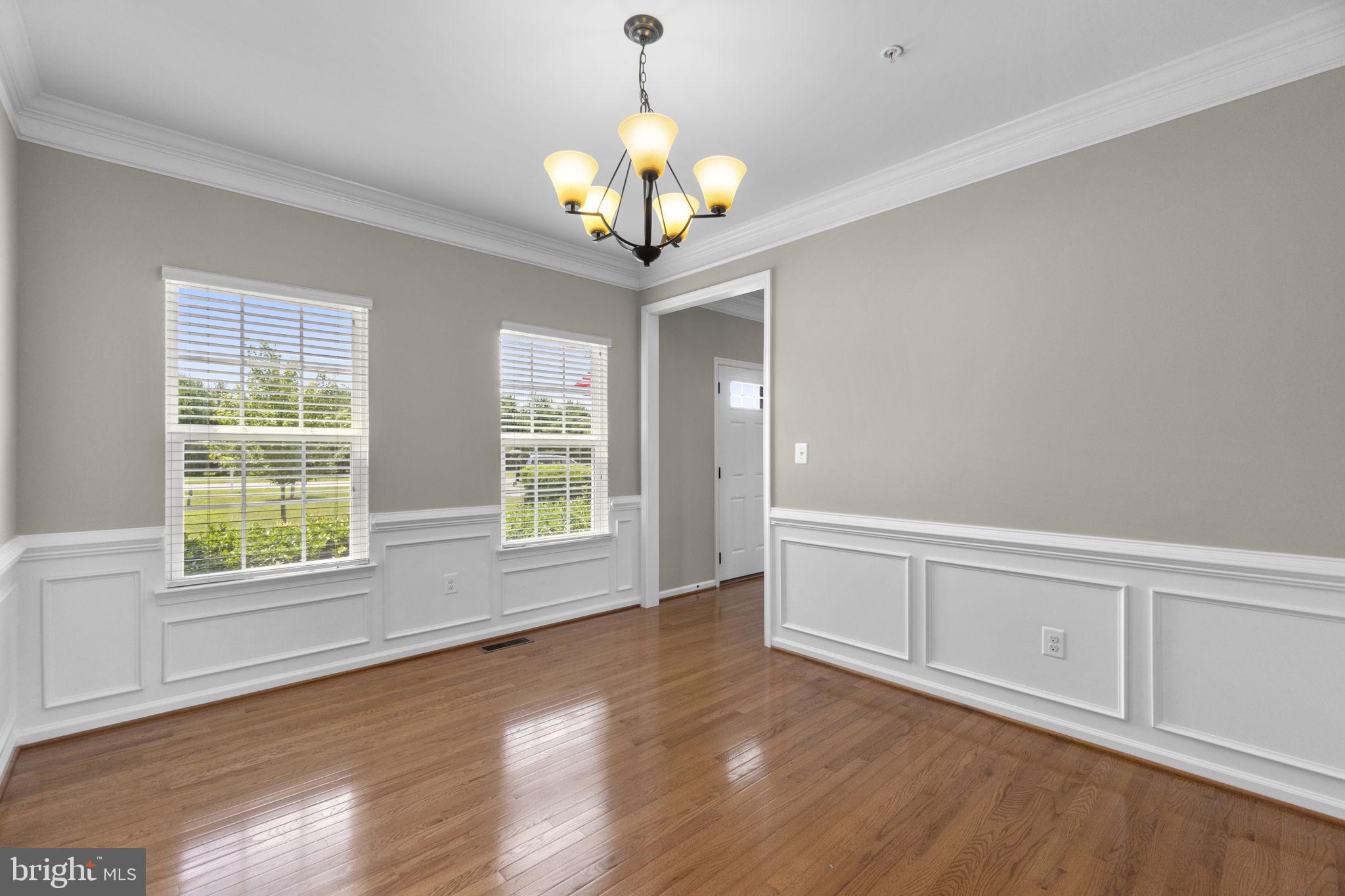 CHELSEA KNOLLS - Residential