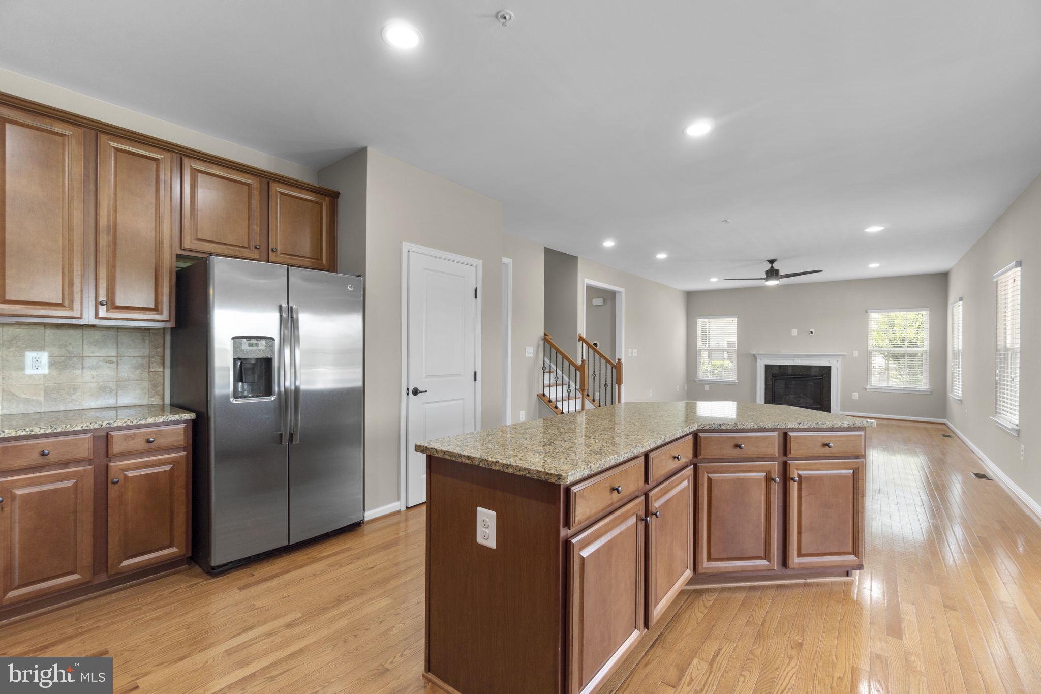 CHELSEA KNOLLS - Residential