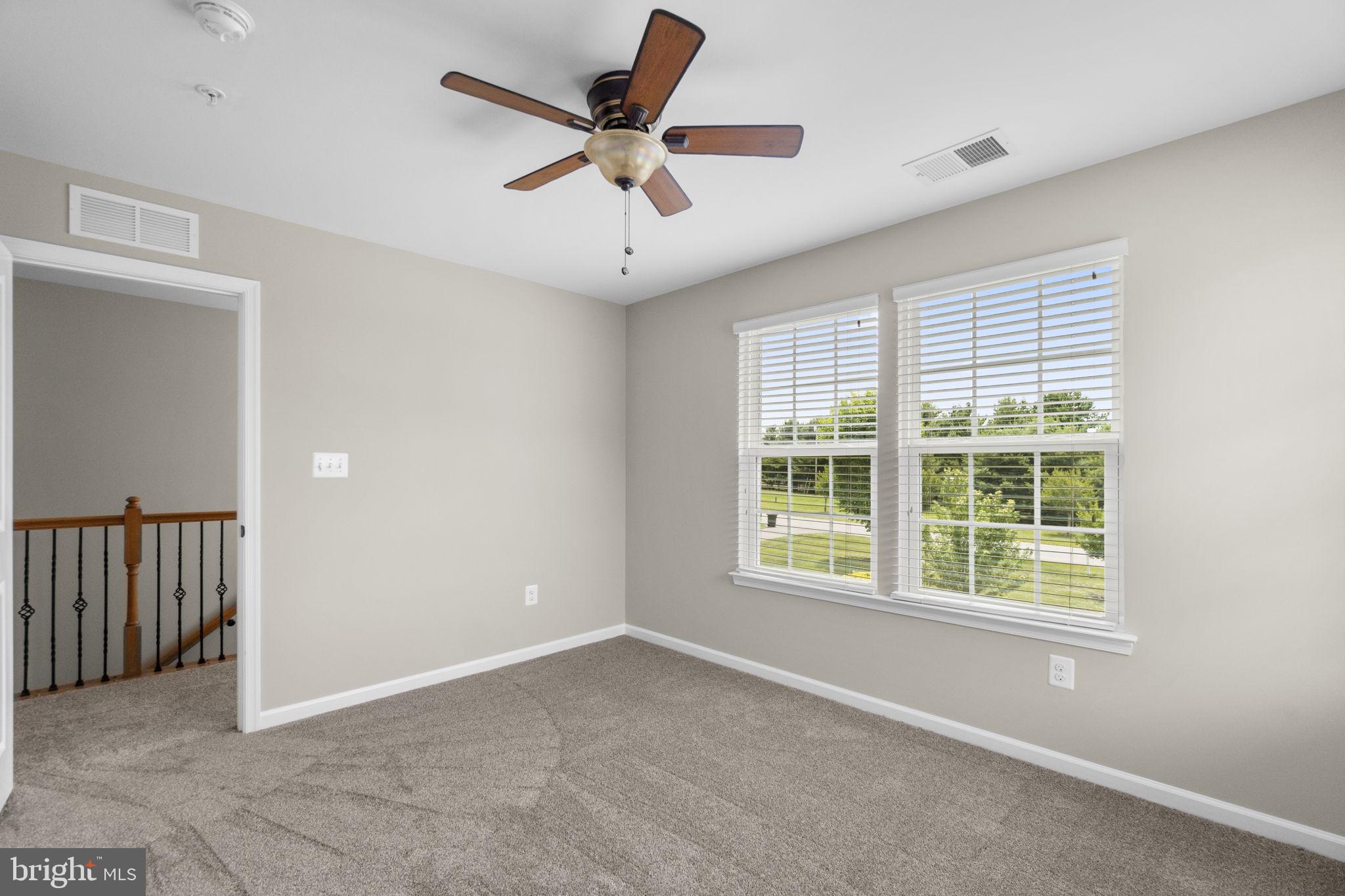 CHELSEA KNOLLS - Residential