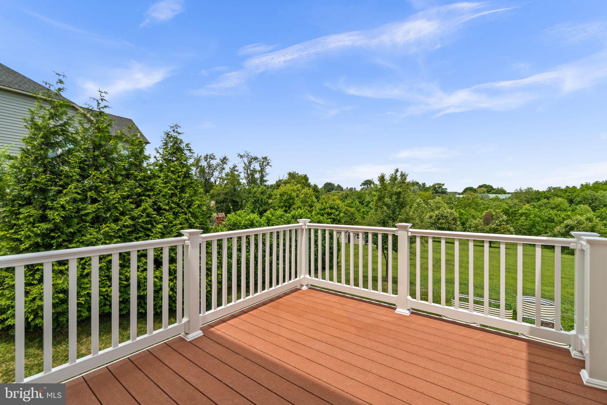 CHELSEA KNOLLS - Residential
