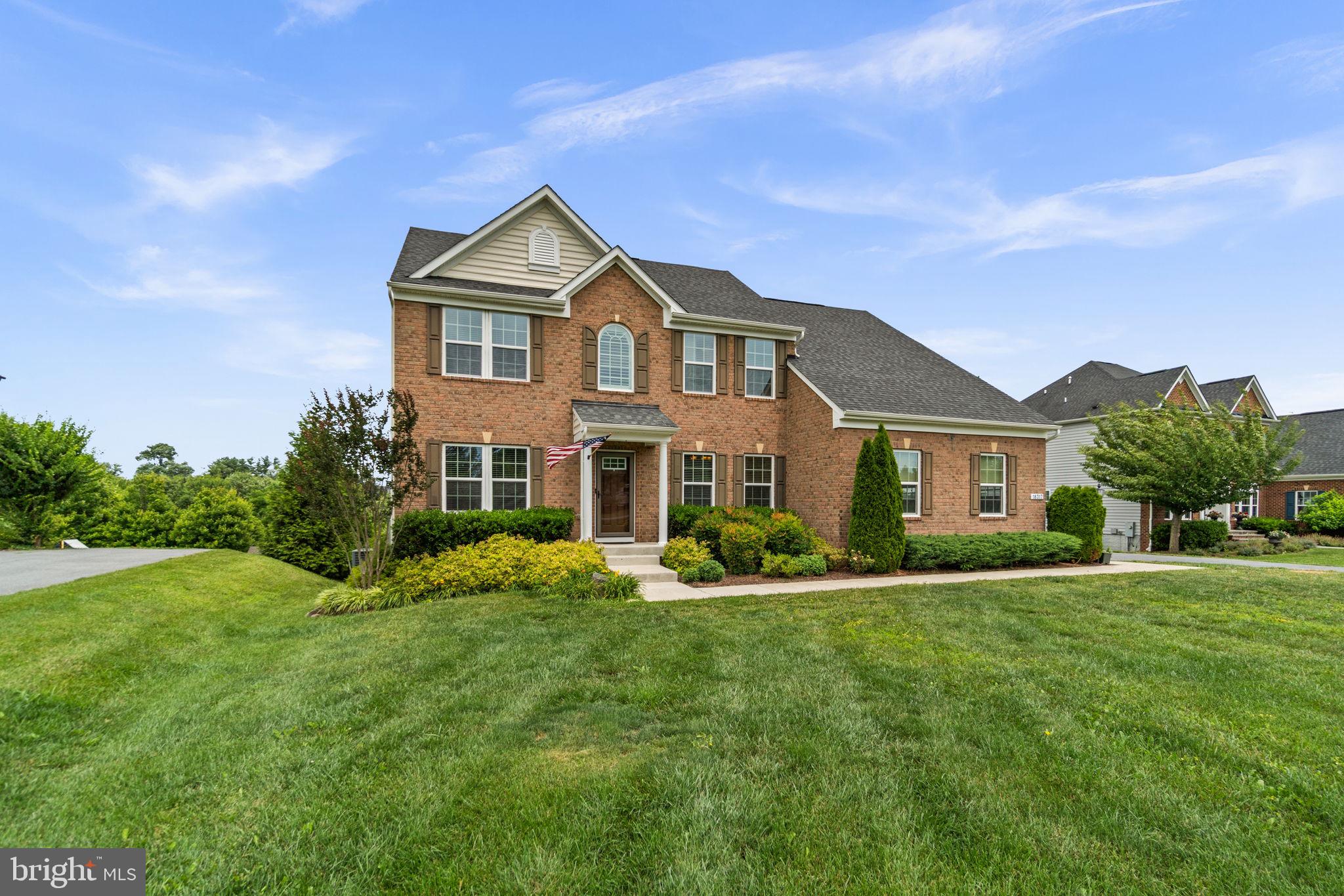 CHELSEA KNOLLS - Residential