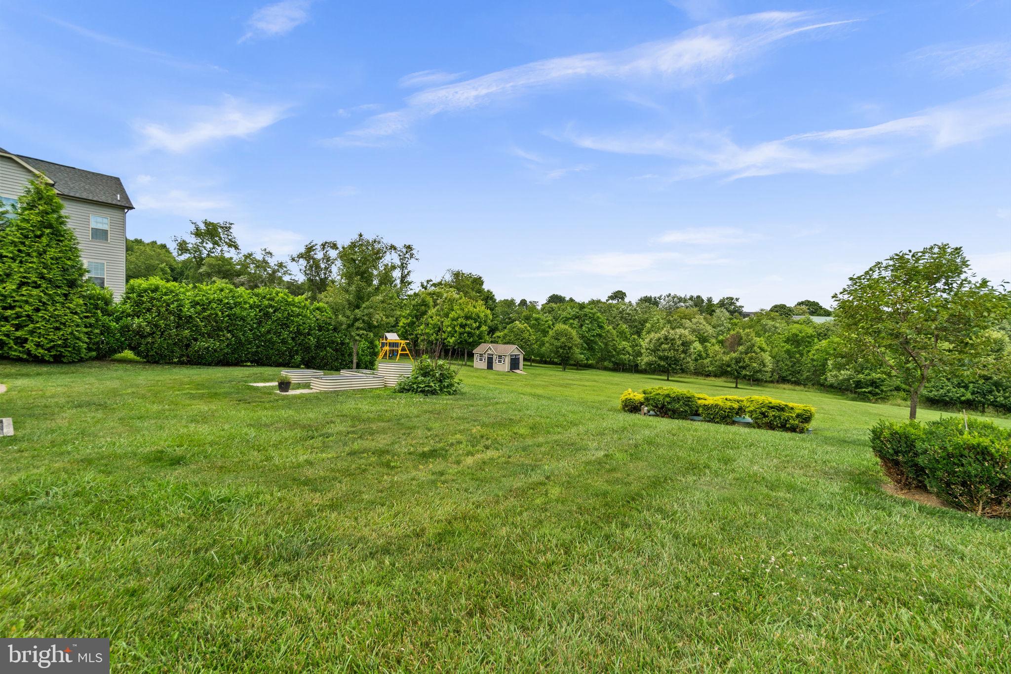 CHELSEA KNOLLS - Residential