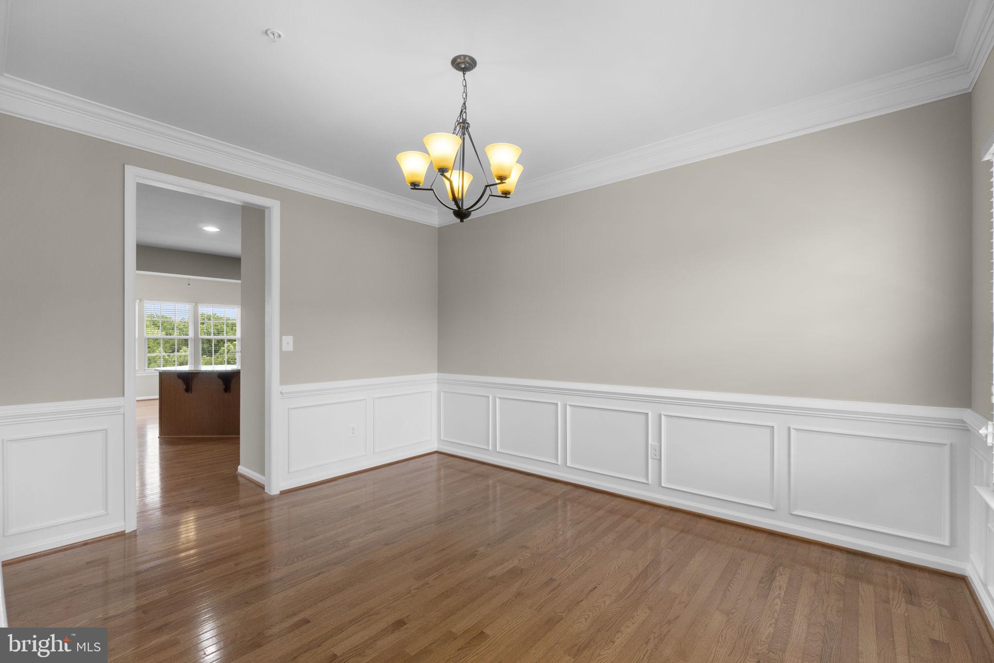 CHELSEA KNOLLS - Residential