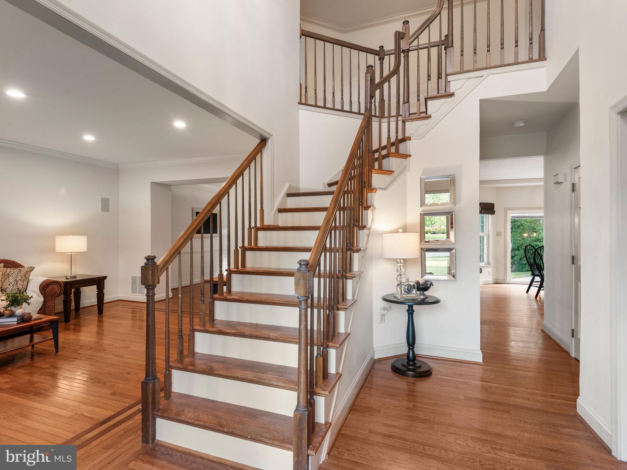 PROVIDENCE KNOLL - Residential