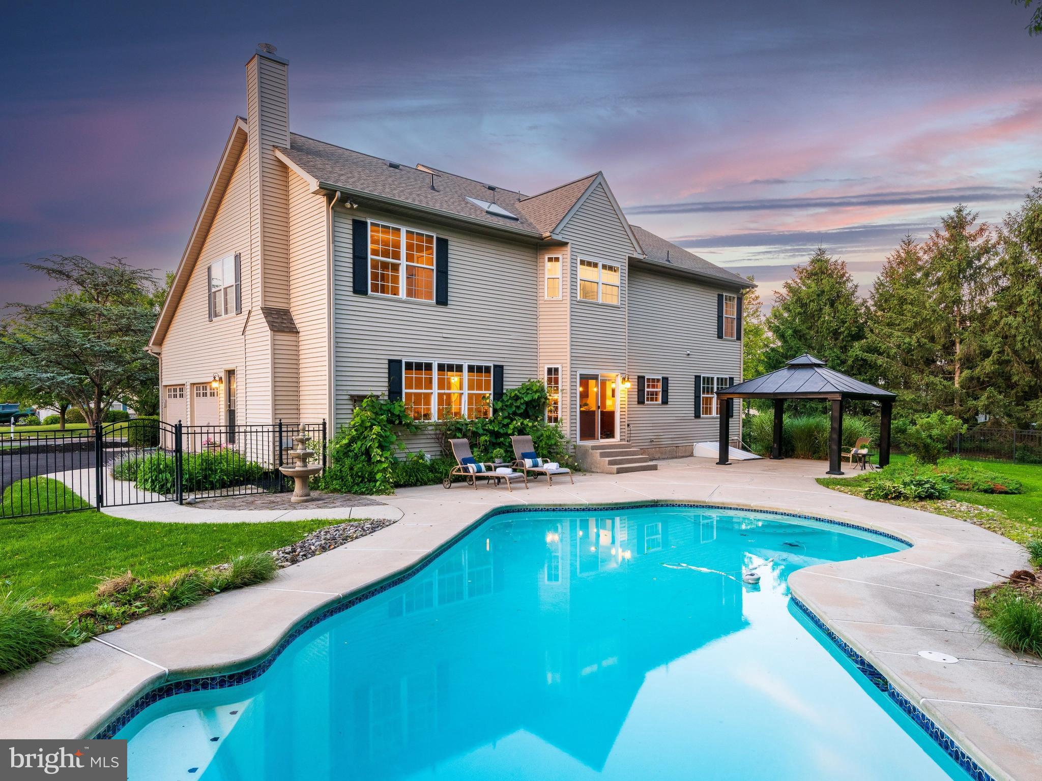 PROVIDENCE KNOLL - Residential
