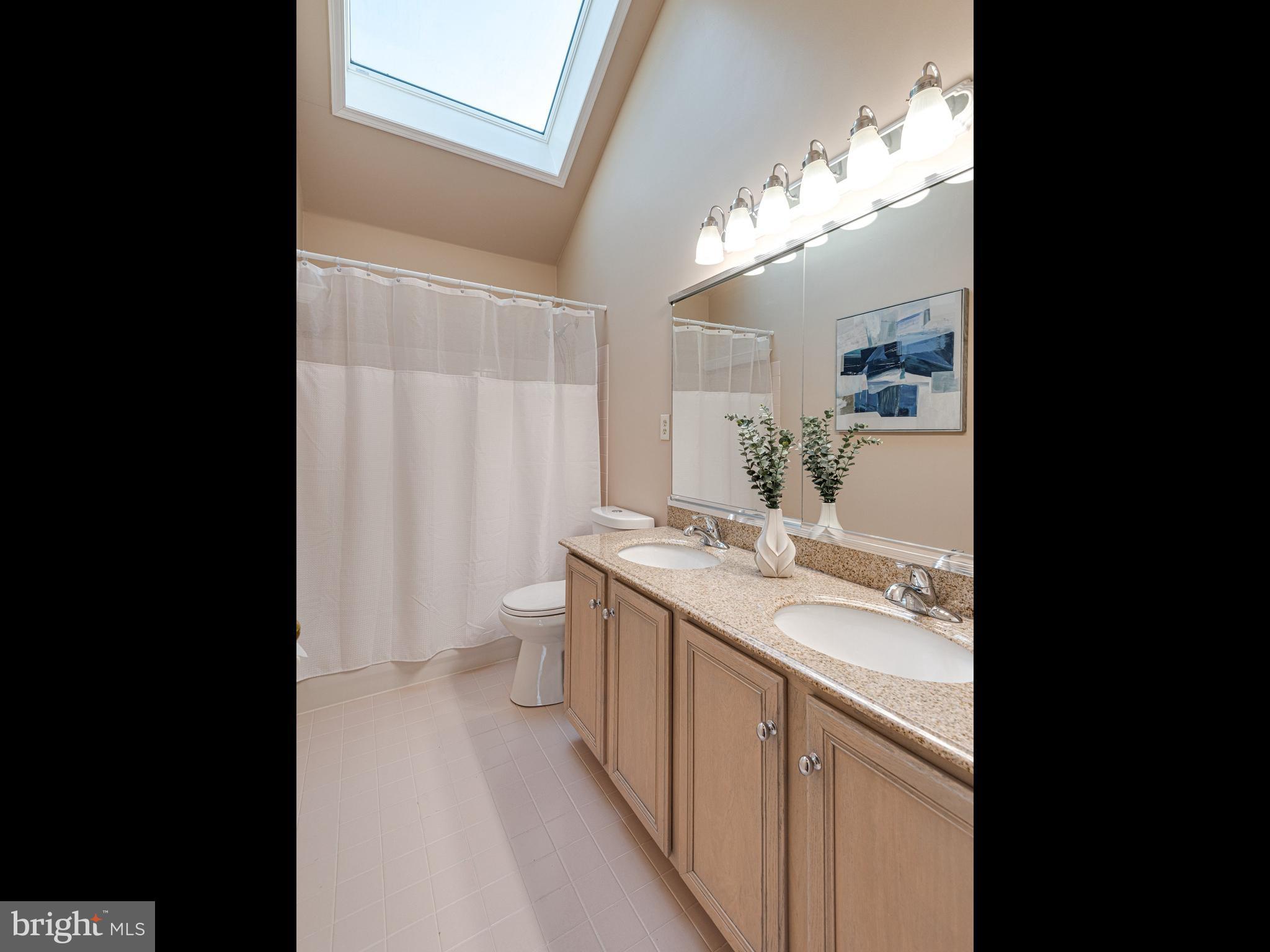 PROVIDENCE KNOLL - Residential
