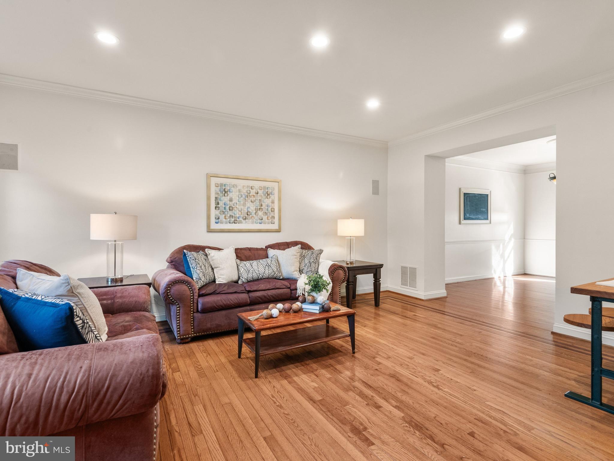 PROVIDENCE KNOLL - Residential