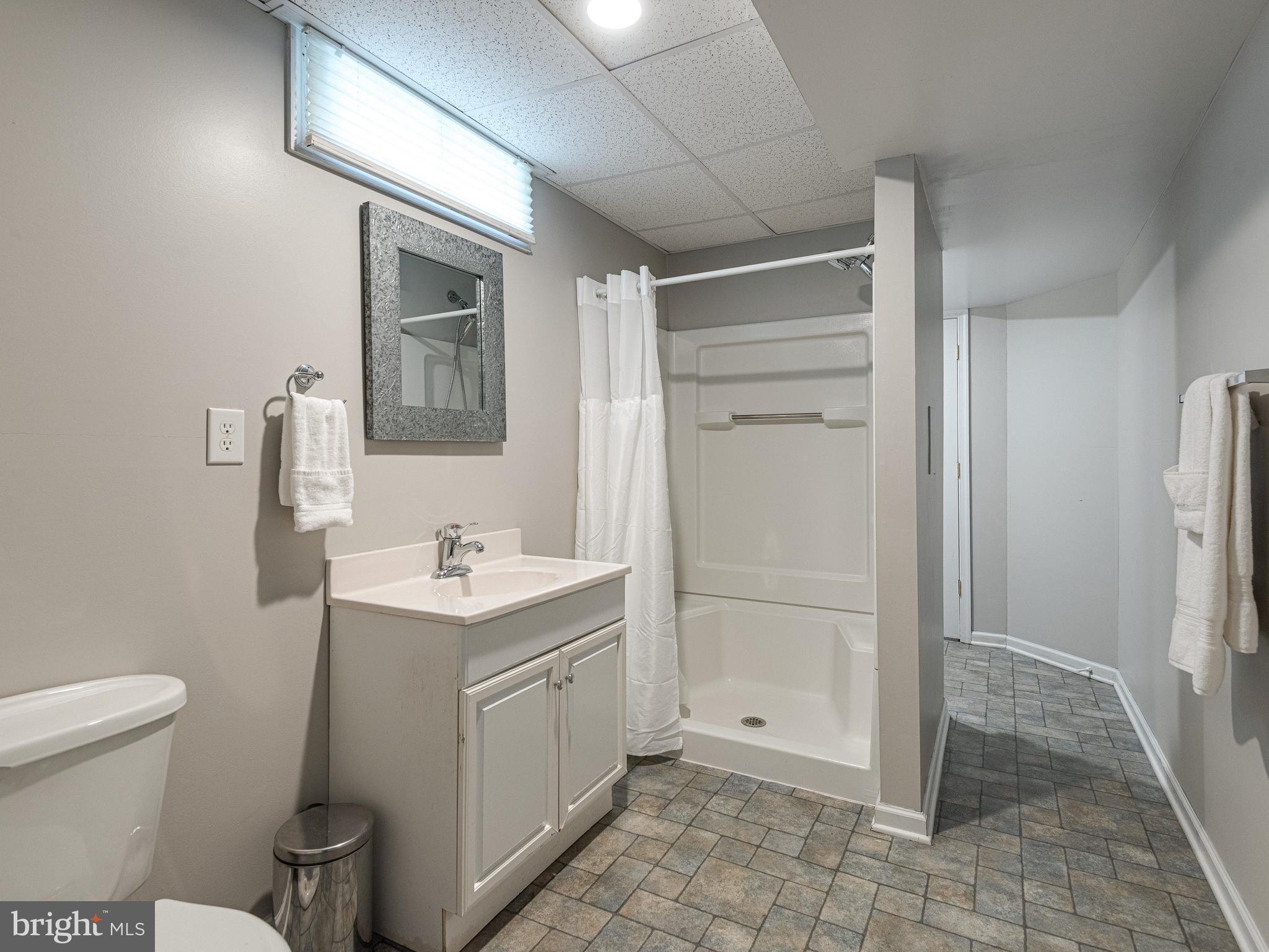PROVIDENCE KNOLL - Residential