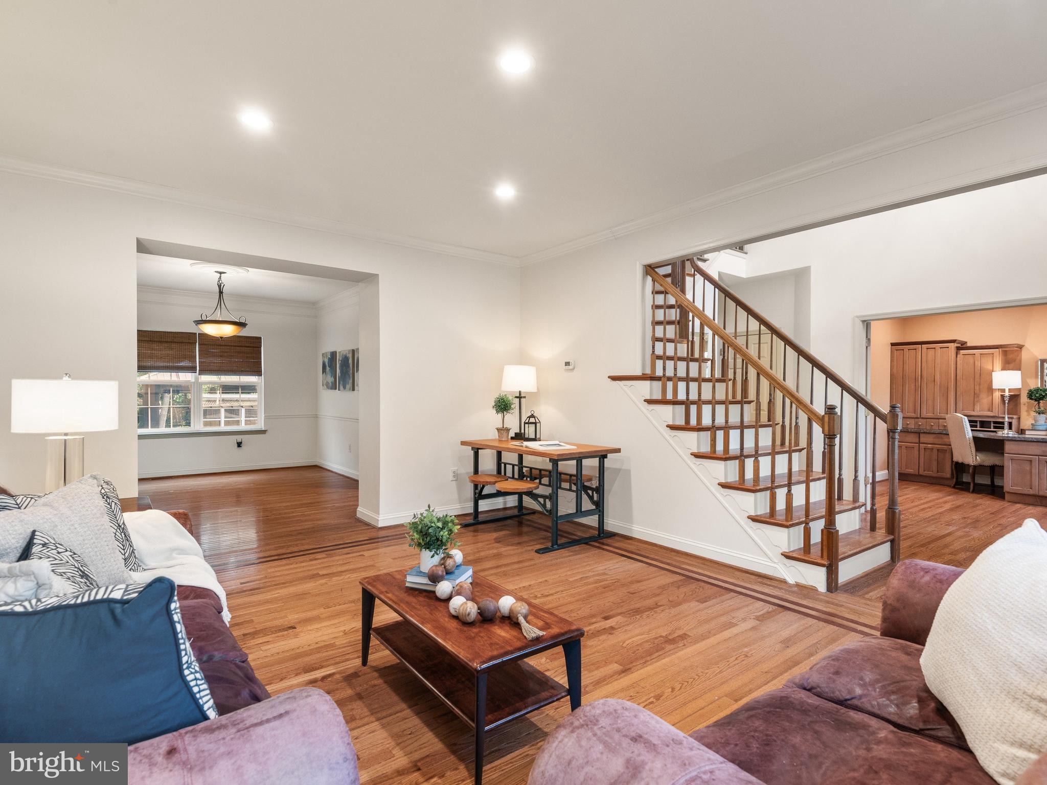 PROVIDENCE KNOLL - Residential