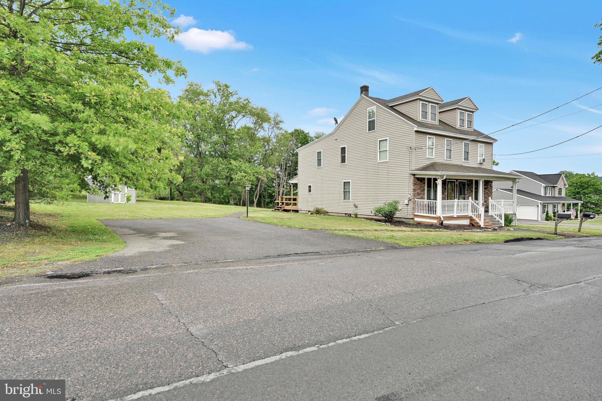 MINERSVILLE - Residential