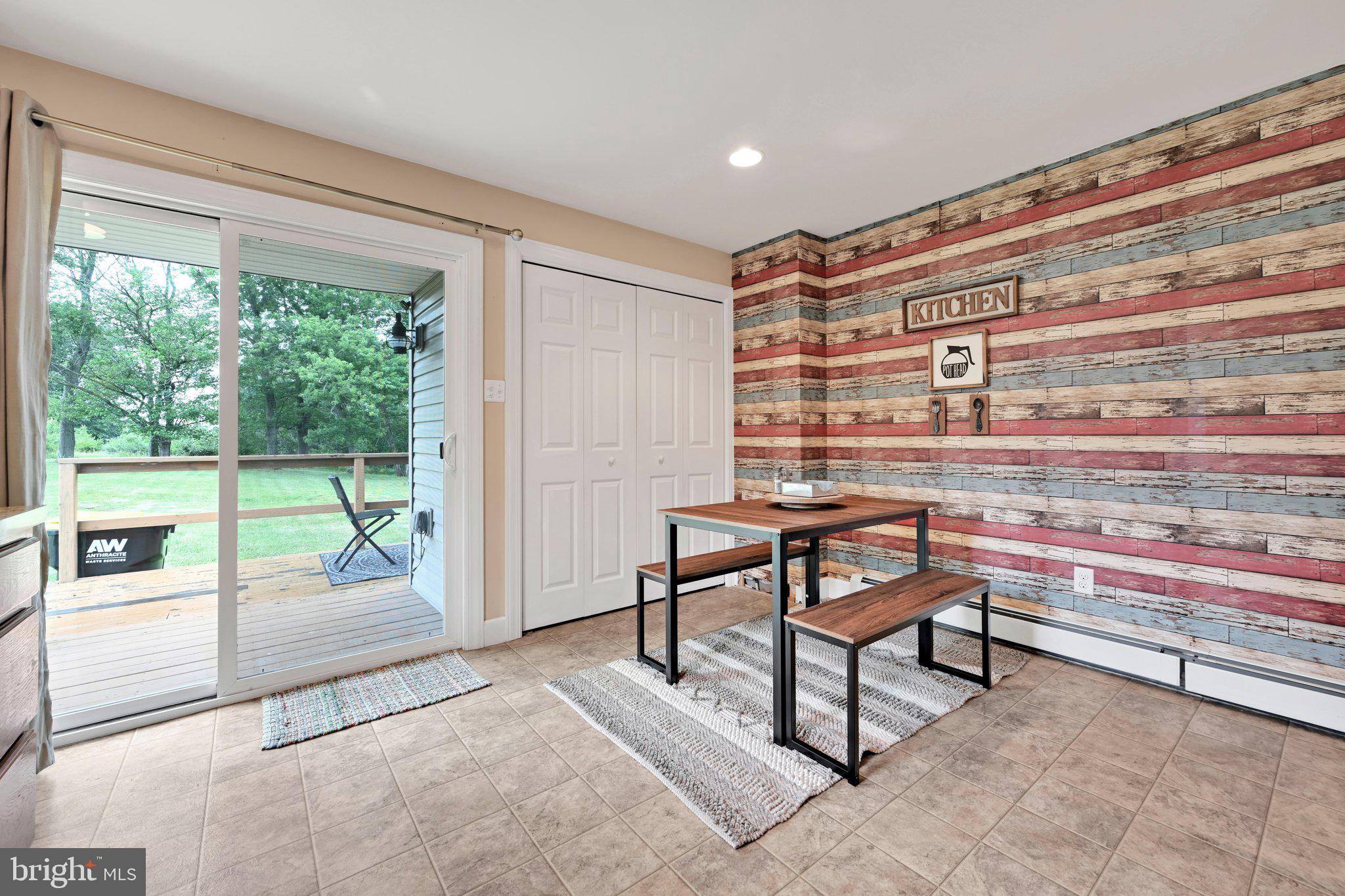 MINERSVILLE - Residential