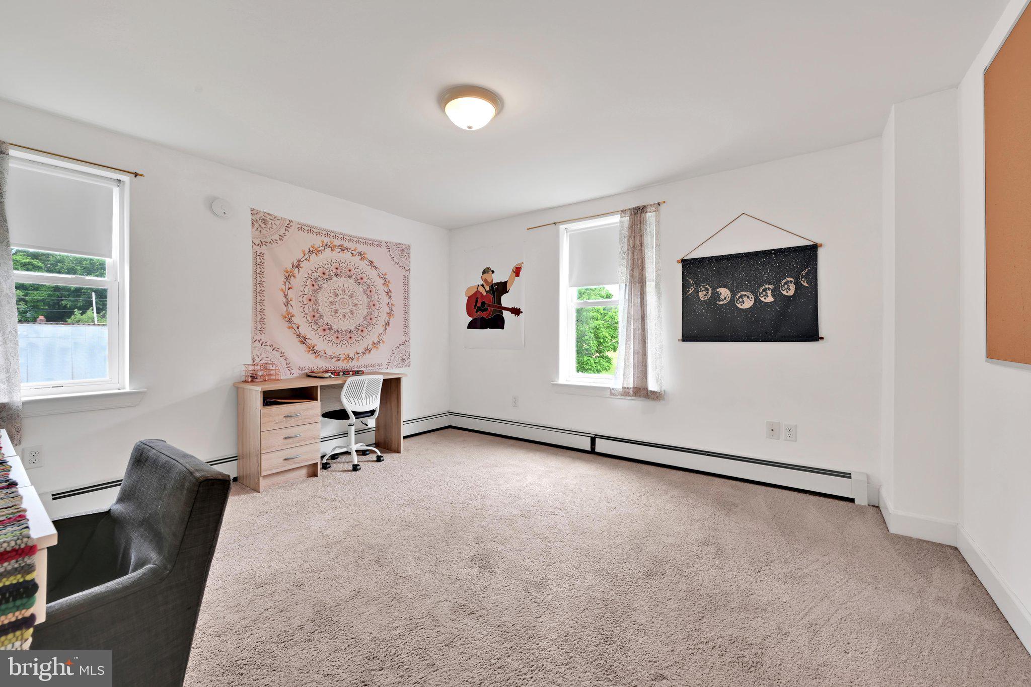 MINERSVILLE - Residential