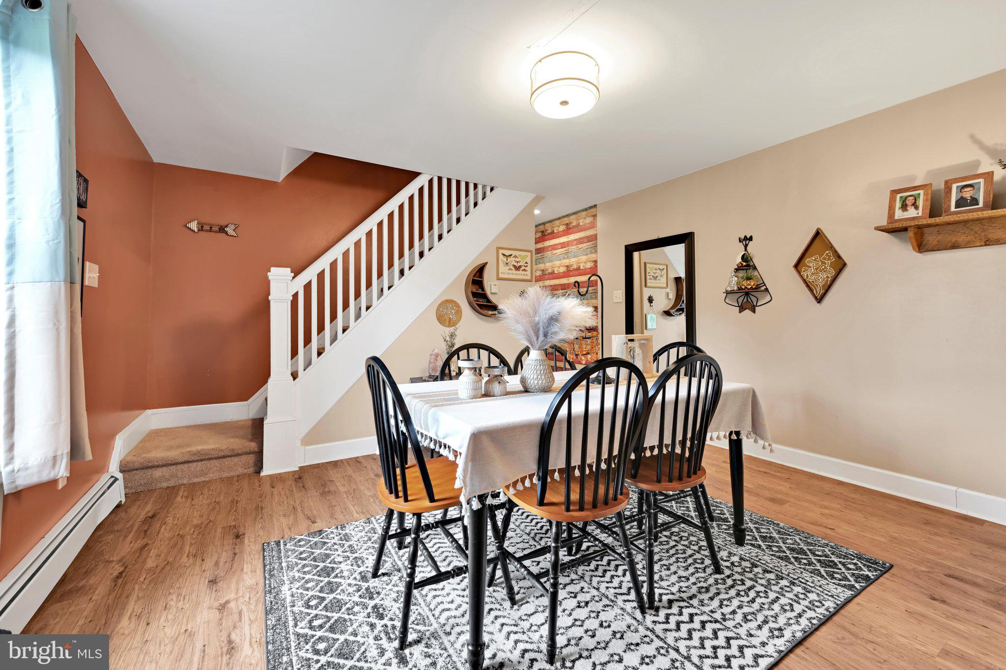 MINERSVILLE - Residential