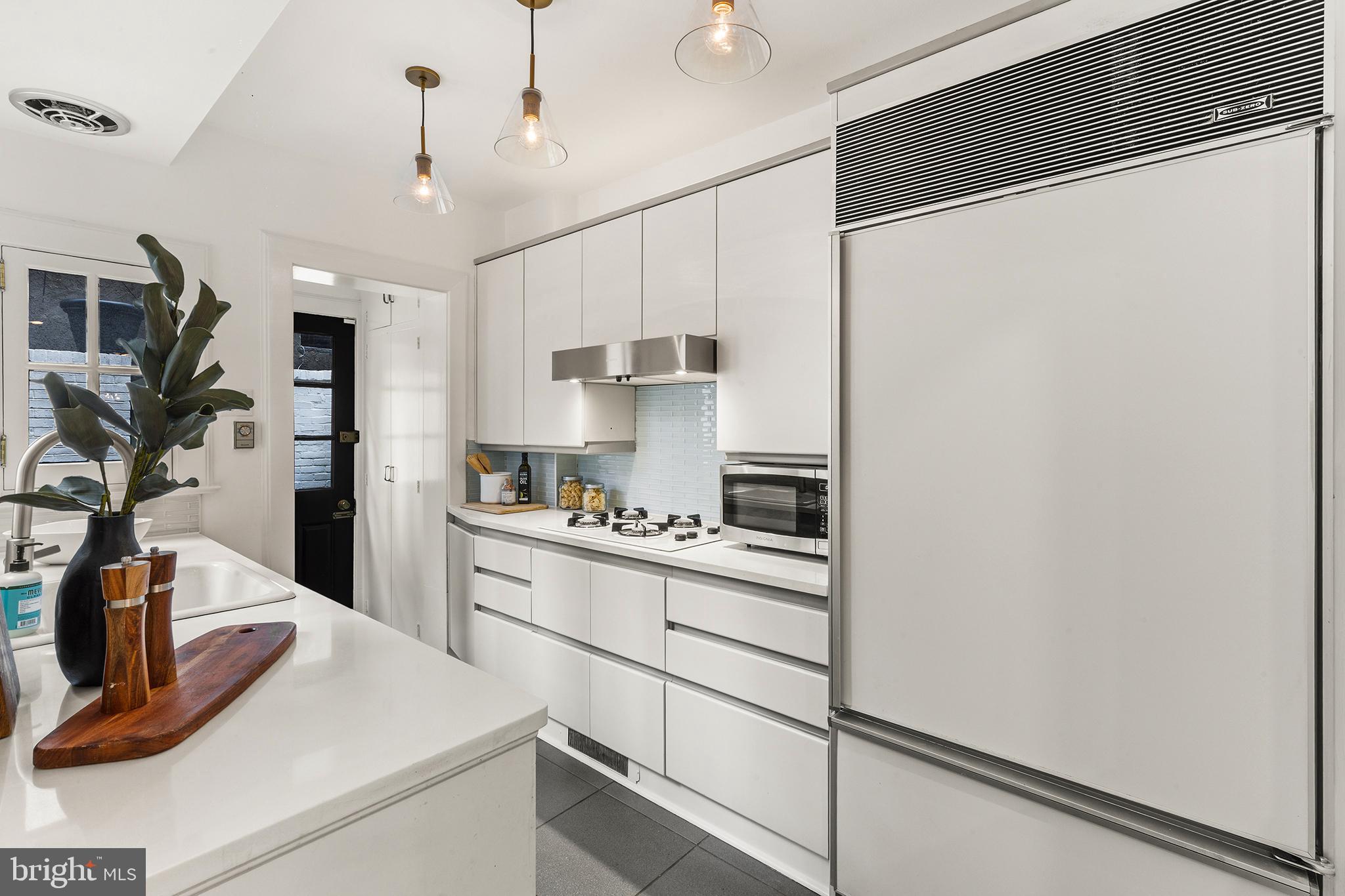RITTENHOUSE SQUARE - Residential
