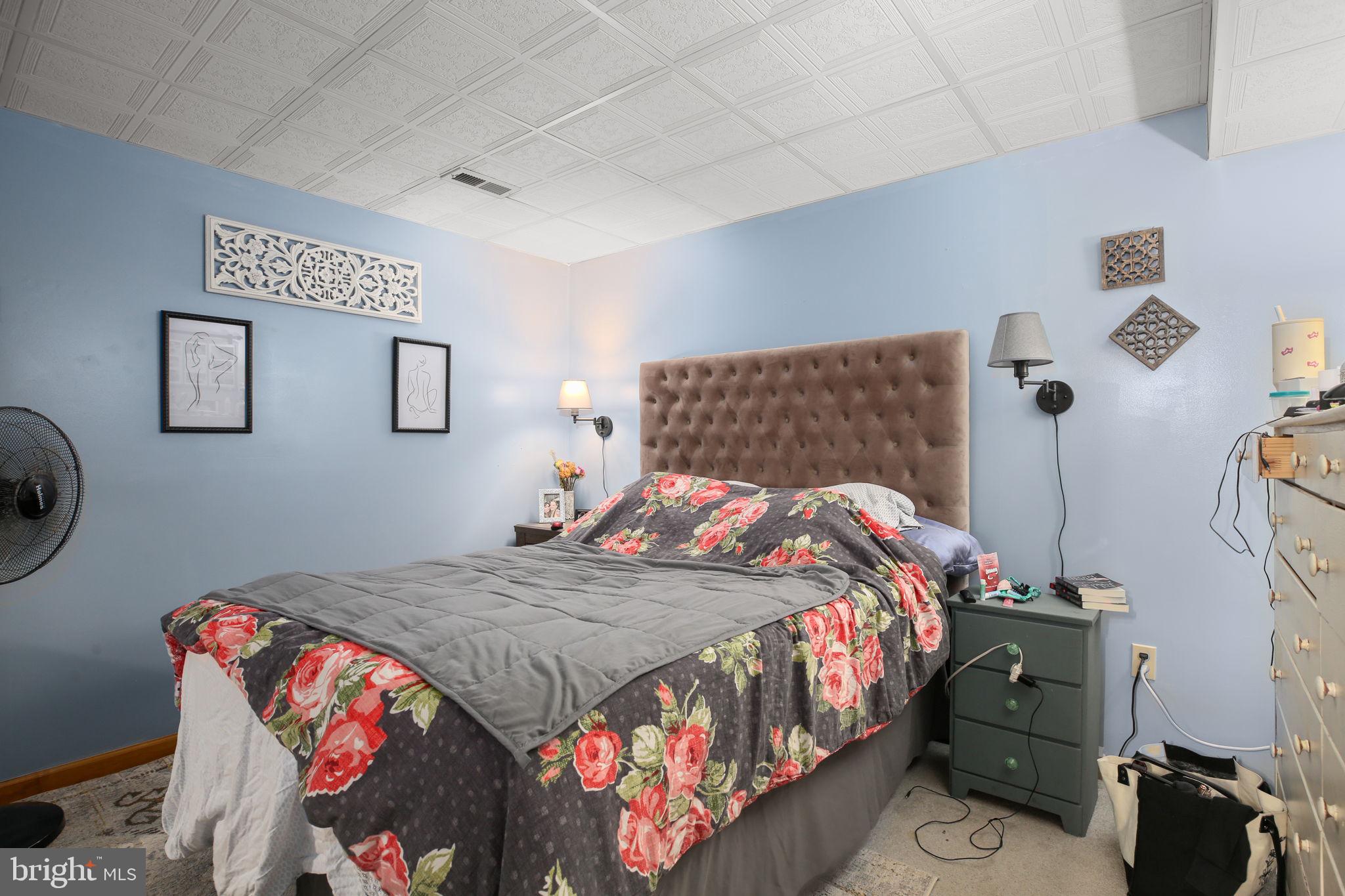 LYNWOOD - Residential