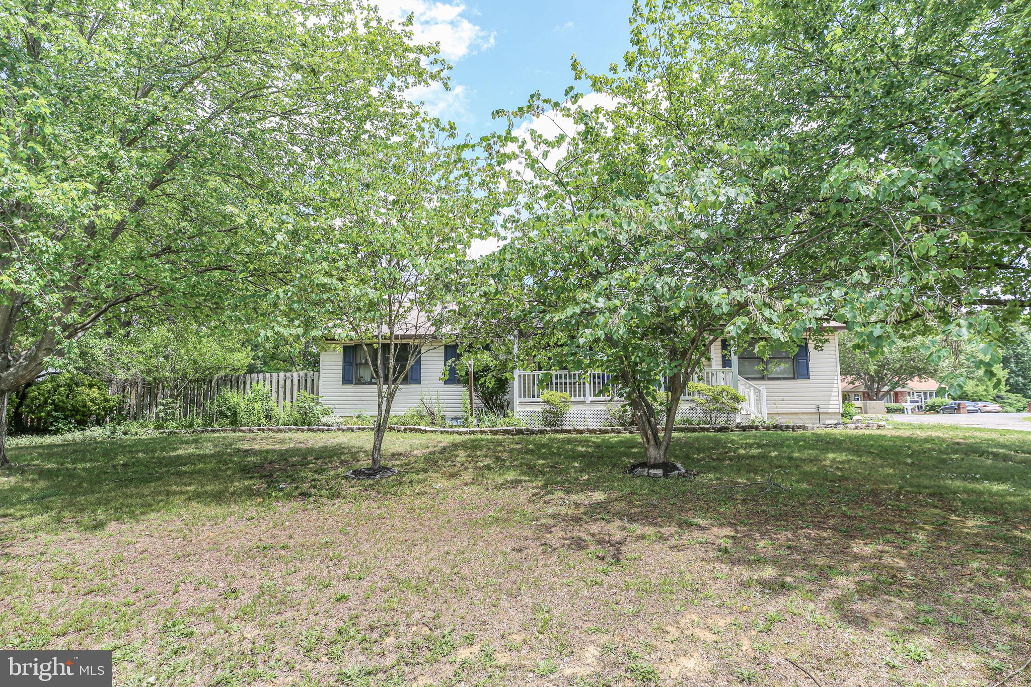 LYNWOOD - Residential