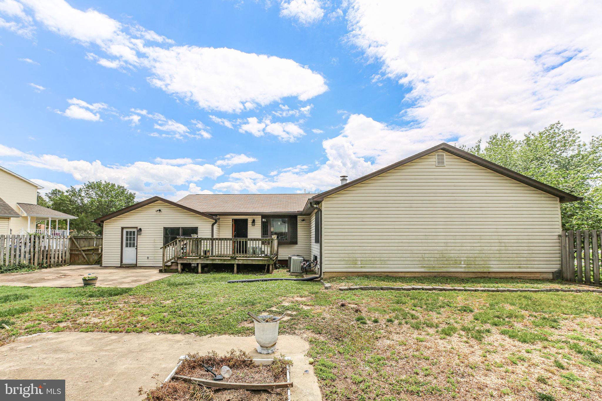 LYNWOOD - Residential