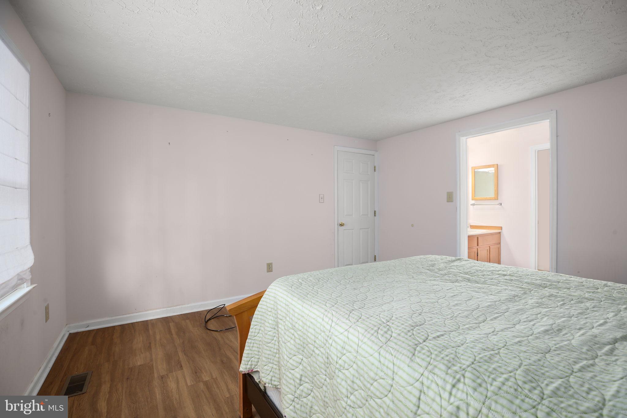LYNWOOD - Residential