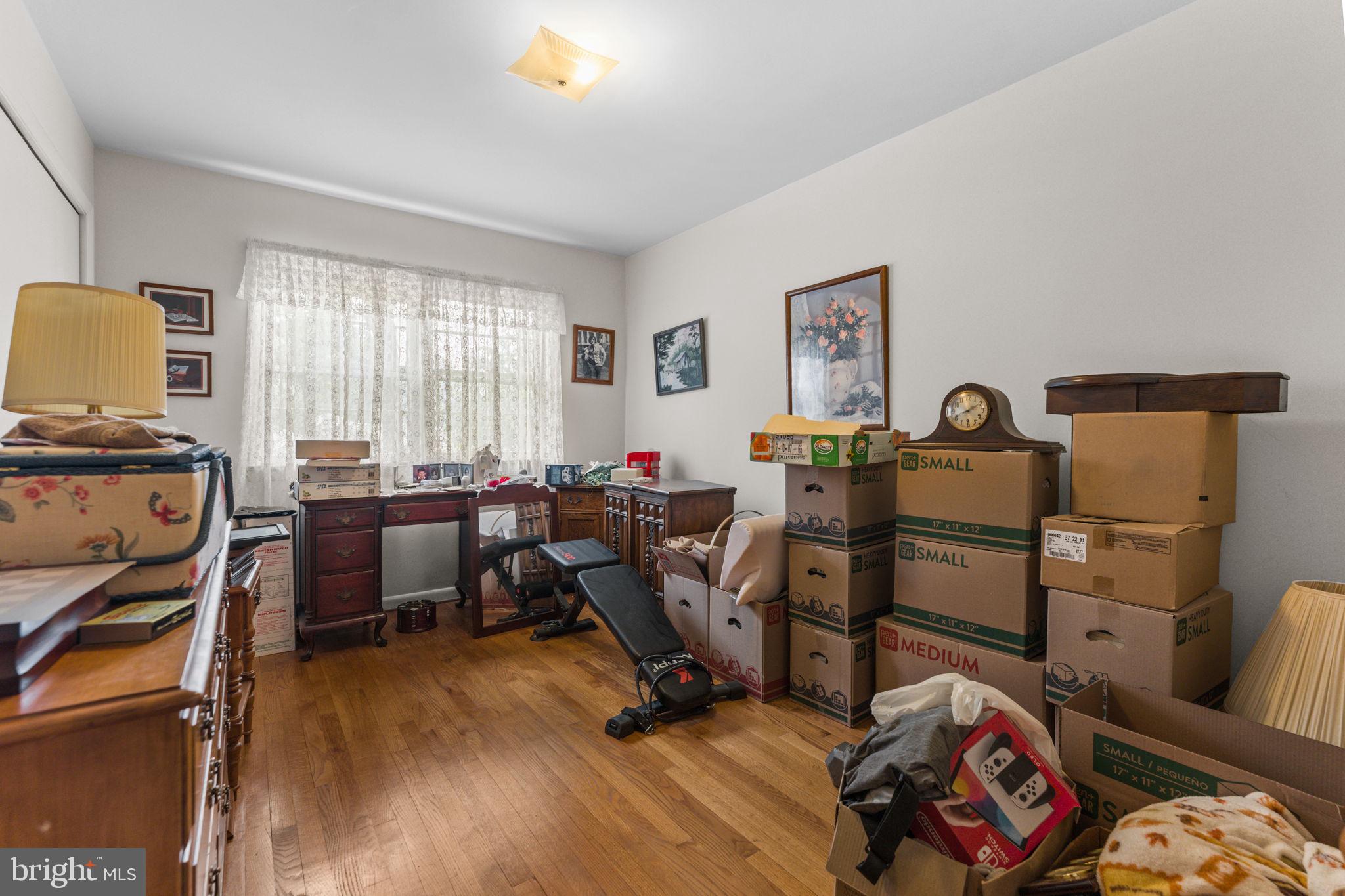 HAMILTON - Residential