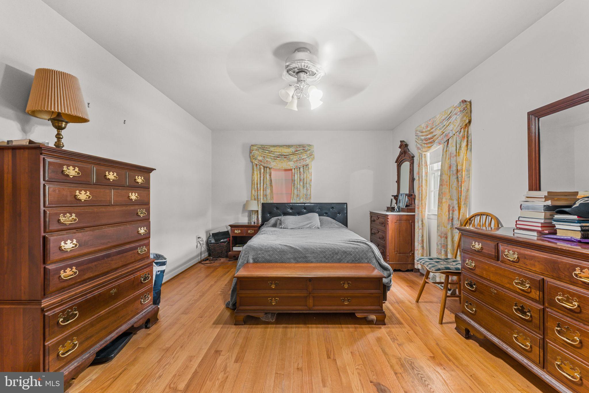 HAMILTON - Residential