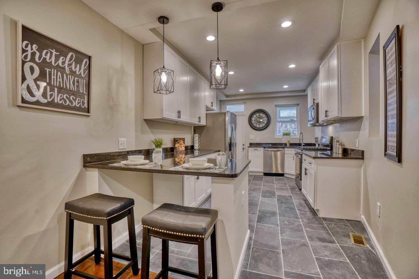MIDWAY - Residential