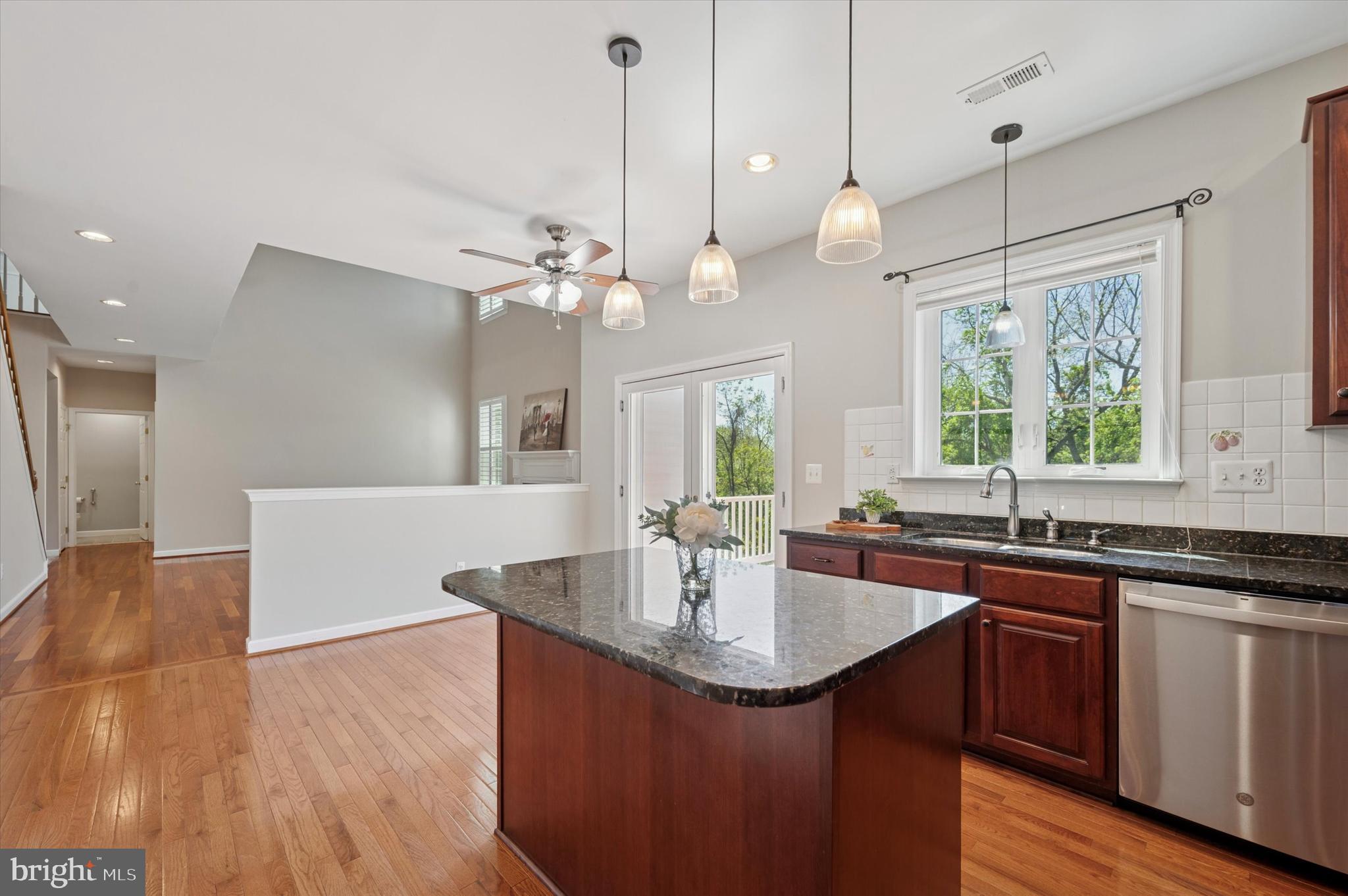 OLD MILL POINTE - Residential