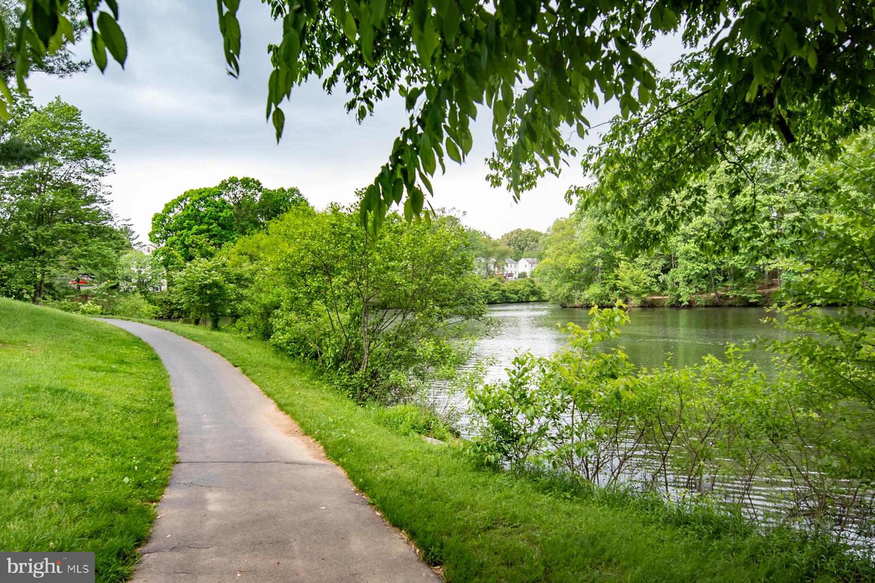 BURKE JUNCTION - Residential