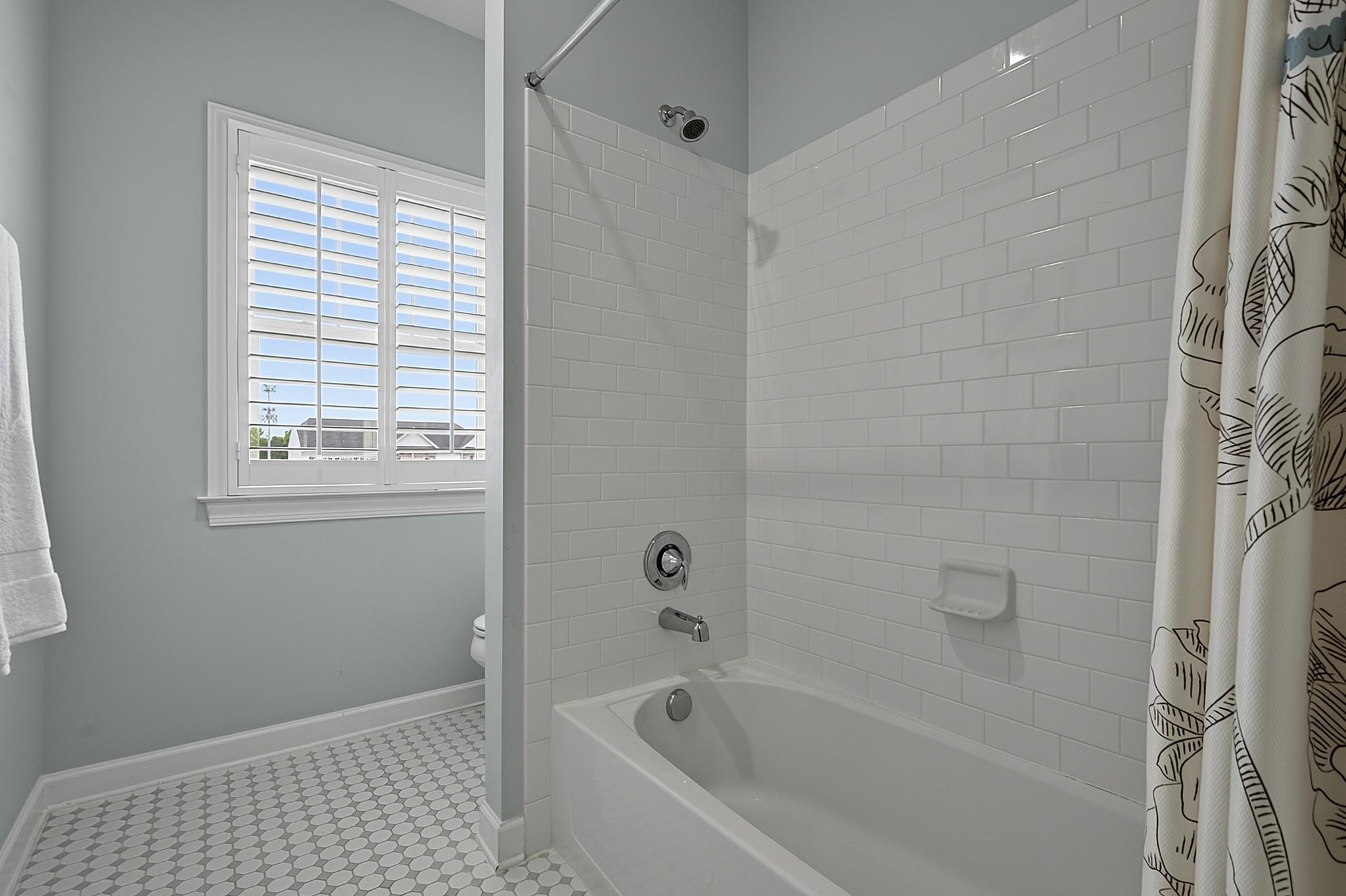 BURKE JUNCTION - Residential