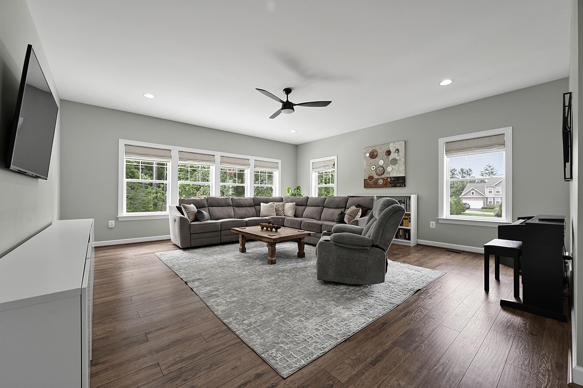 BURKE JUNCTION - Residential