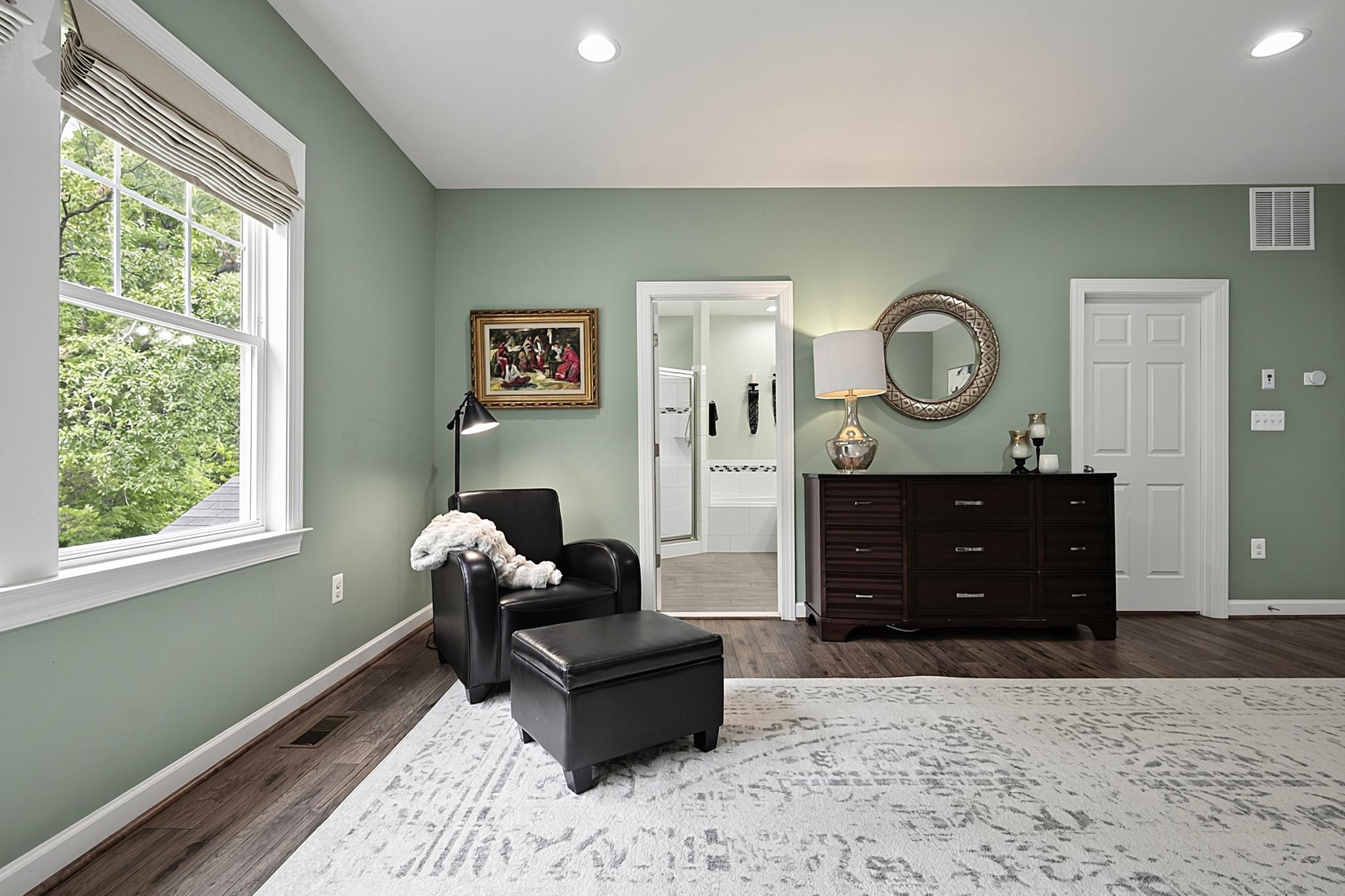BURKE JUNCTION - Residential